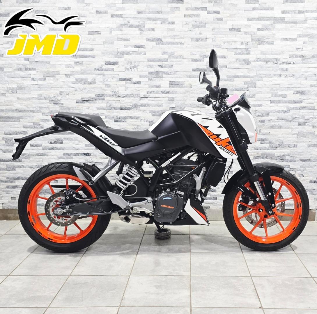 2018 ktm Duke 200