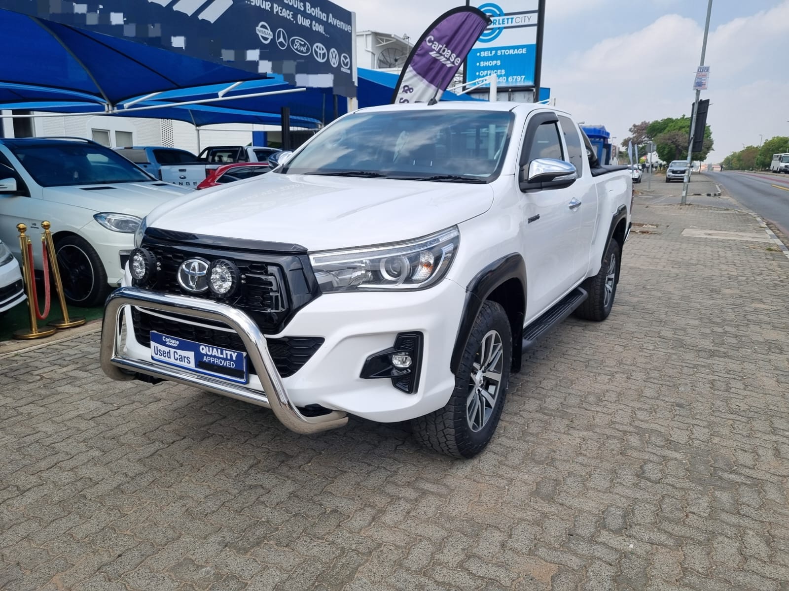 Used 2018 Toyota Hilux 2.0 chassis cab