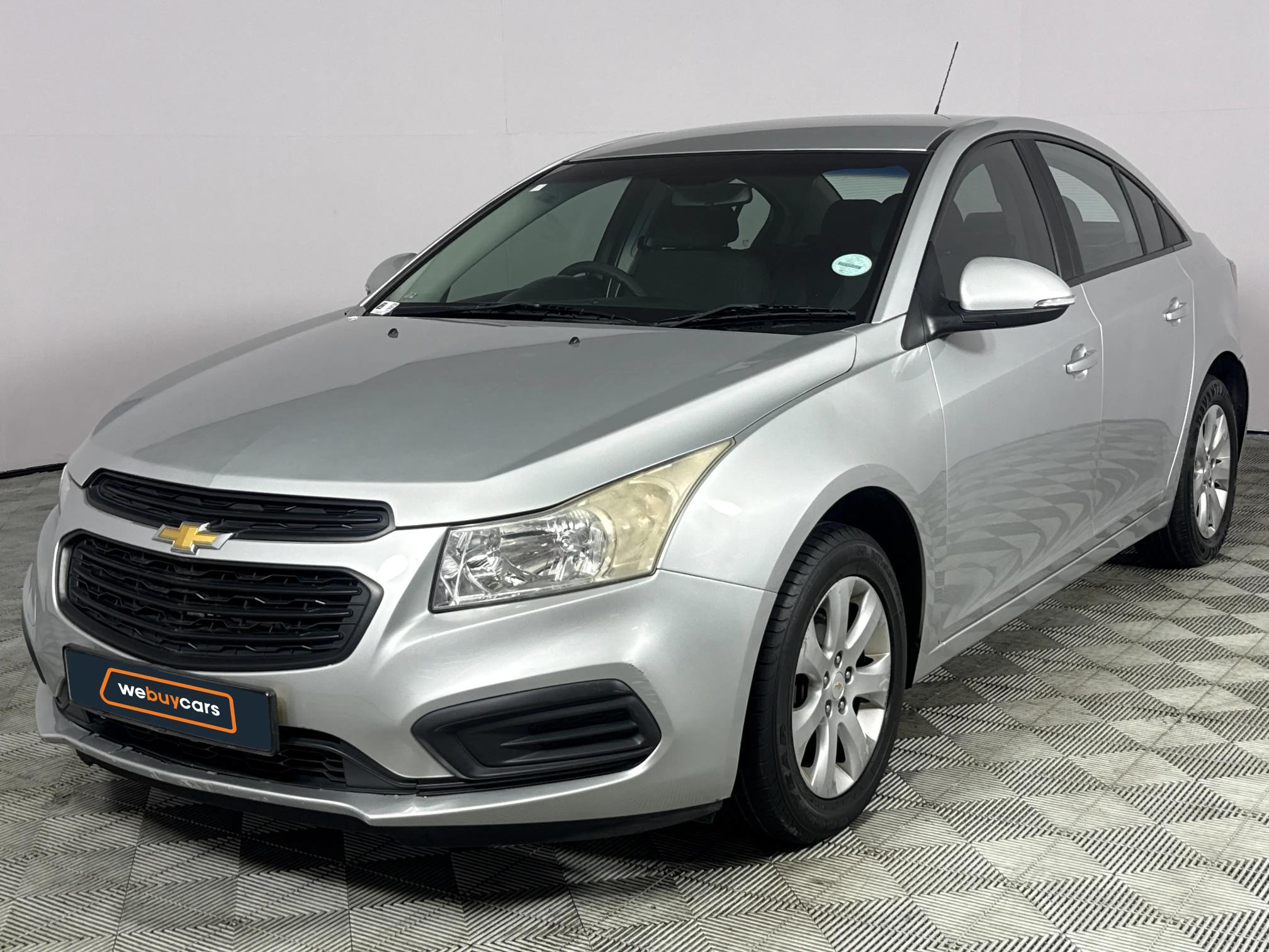 Used 2016 Chevrolet Cruze sedan 1.6 L