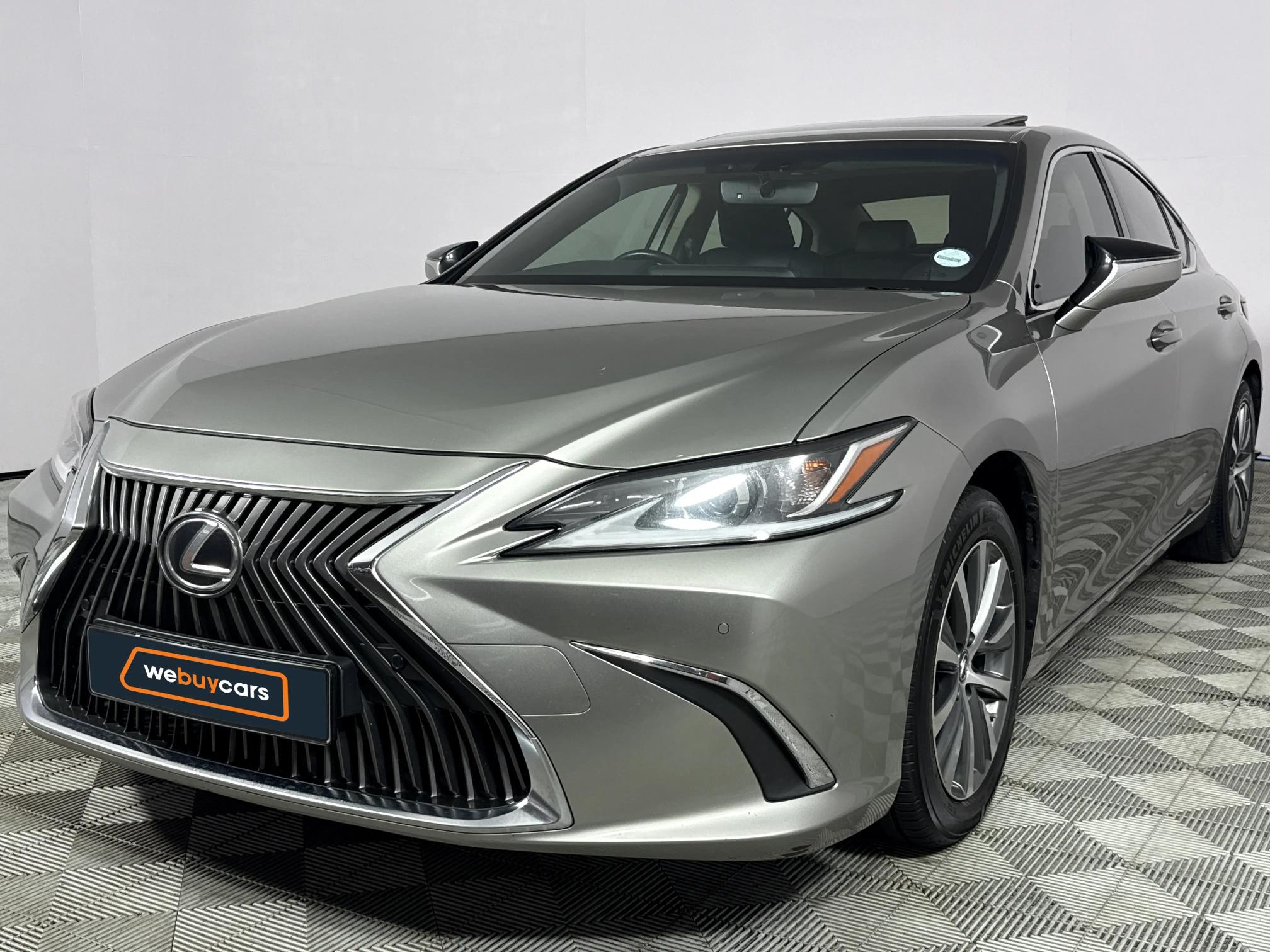 Used 2019 Lexus ES 250 EX