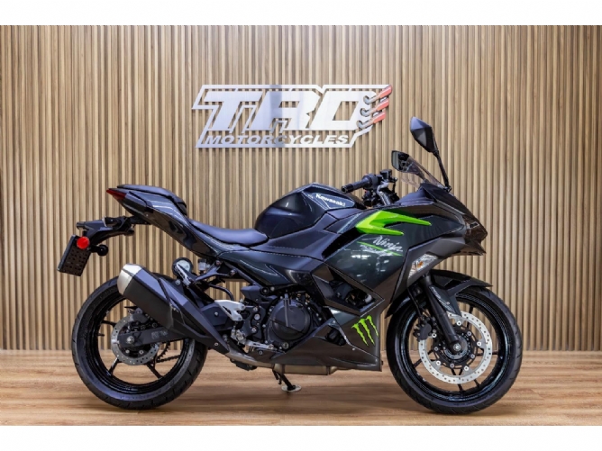 Used 2024 Kawasaki Ninja 500