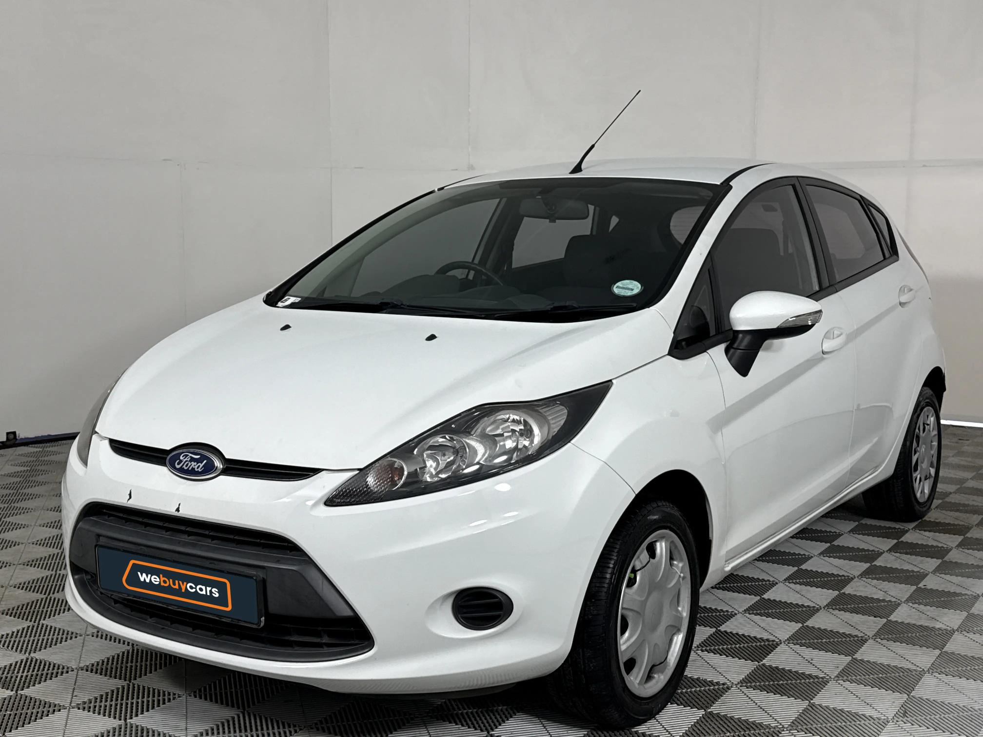 Used 2011 Ford Fiesta 5-door 1.6 Ambiente auto