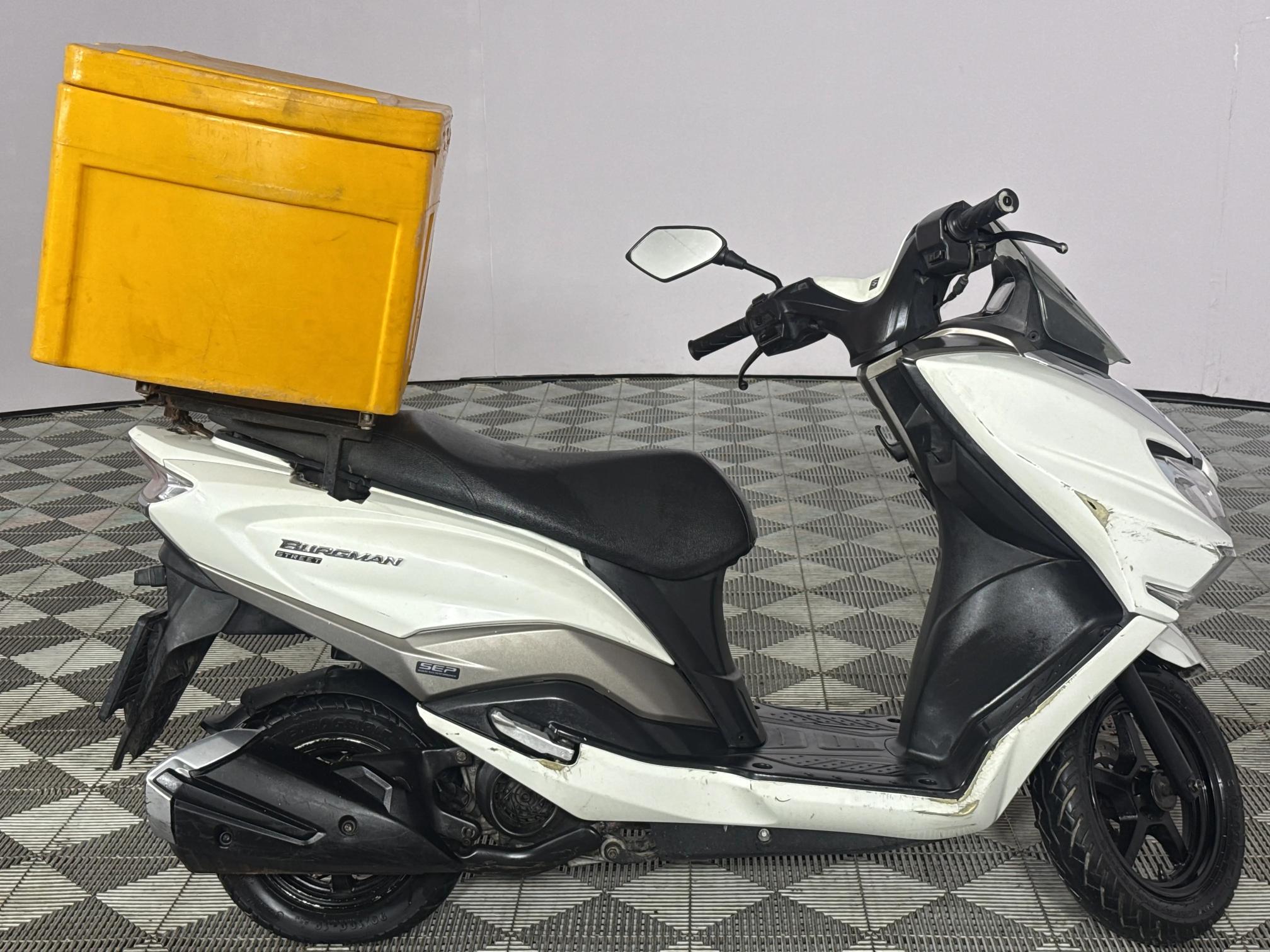 Used 2021 Suzuki Burgman Street 125cc
