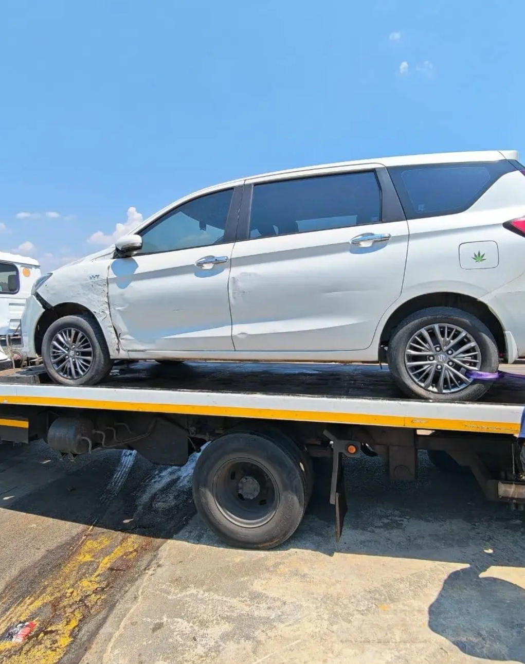 Suzuki Ertiga stripping
