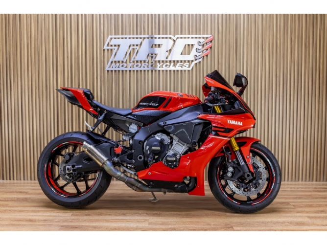 Used 2018 Yamaha YZF R1