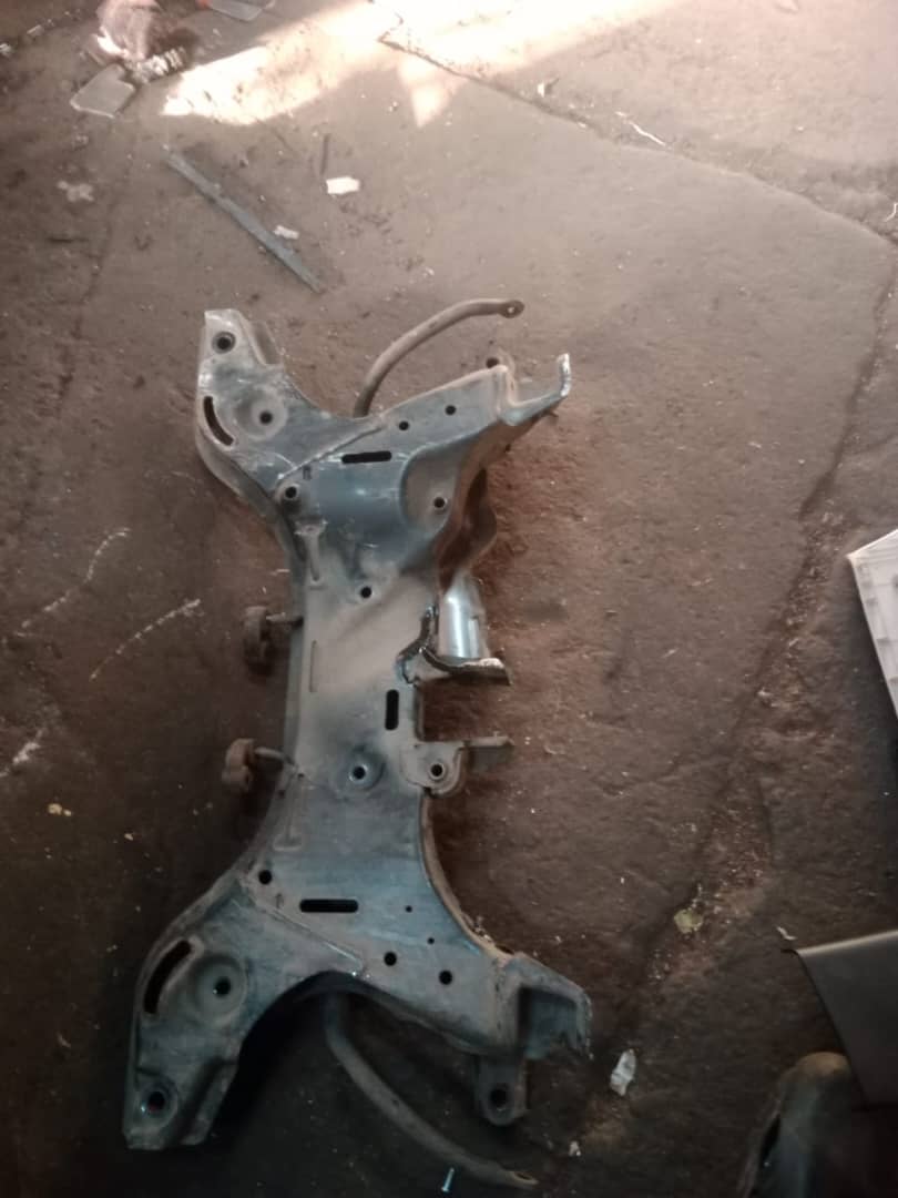 Hyundai i10 subframe 2012
