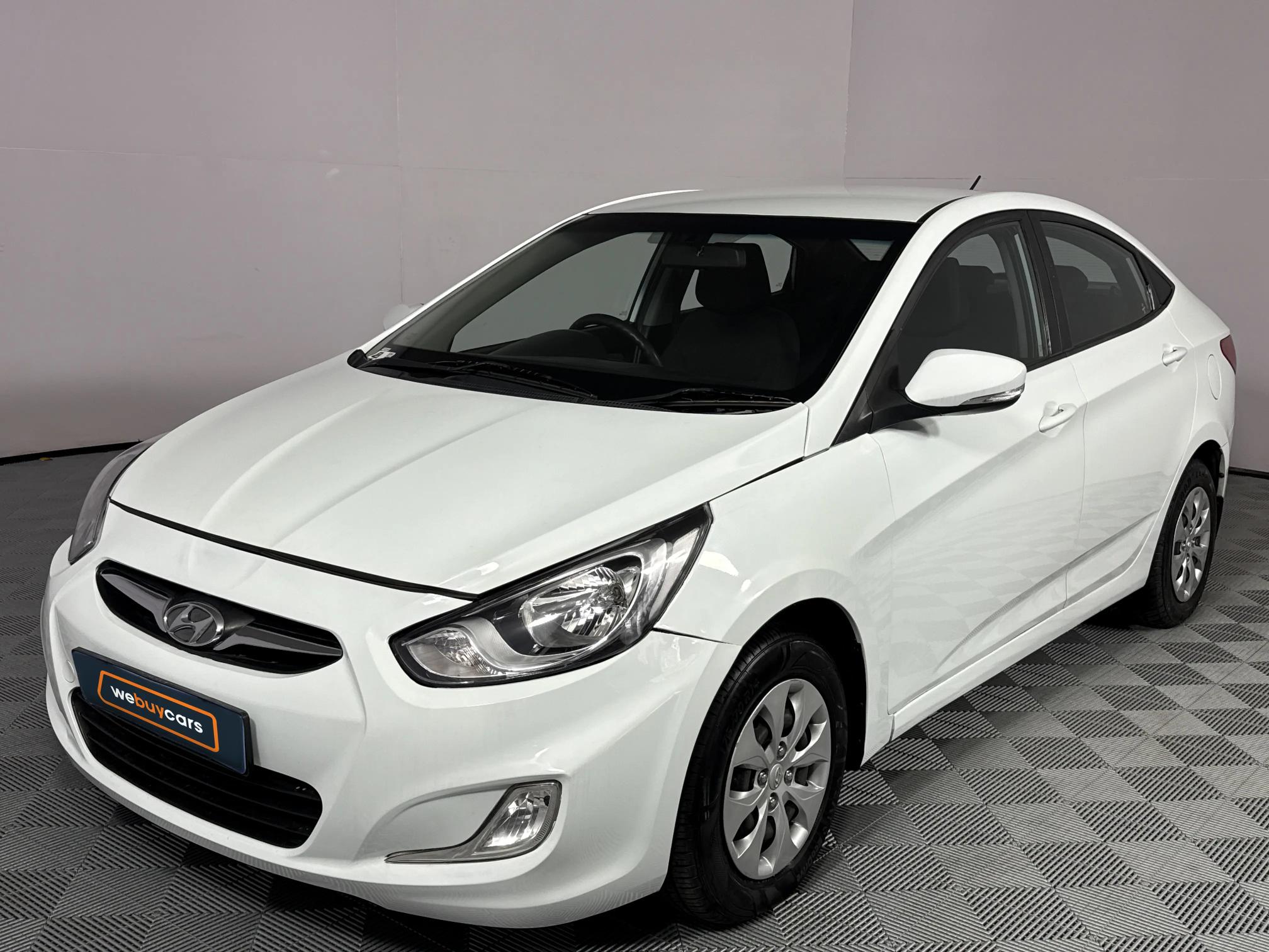 Used 2016 Hyundai Accent sedan 1.6 Fluid auto