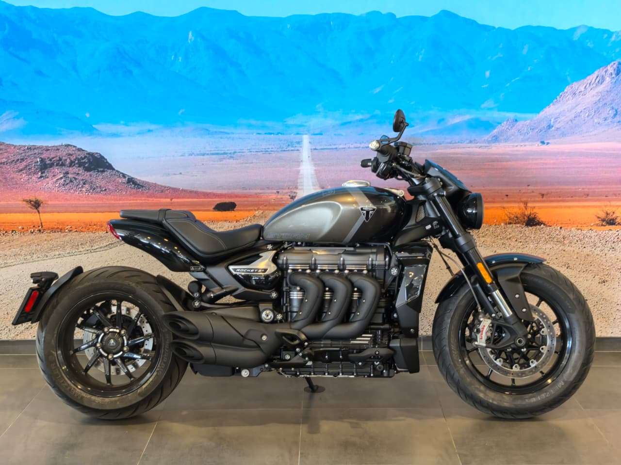 Triumph Rocket 3 Storm R