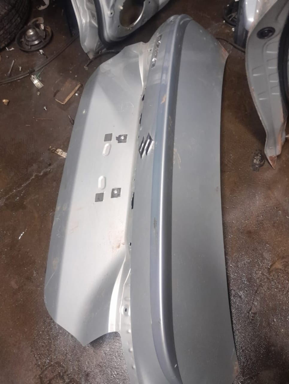 Suzuki Dzire tailgate