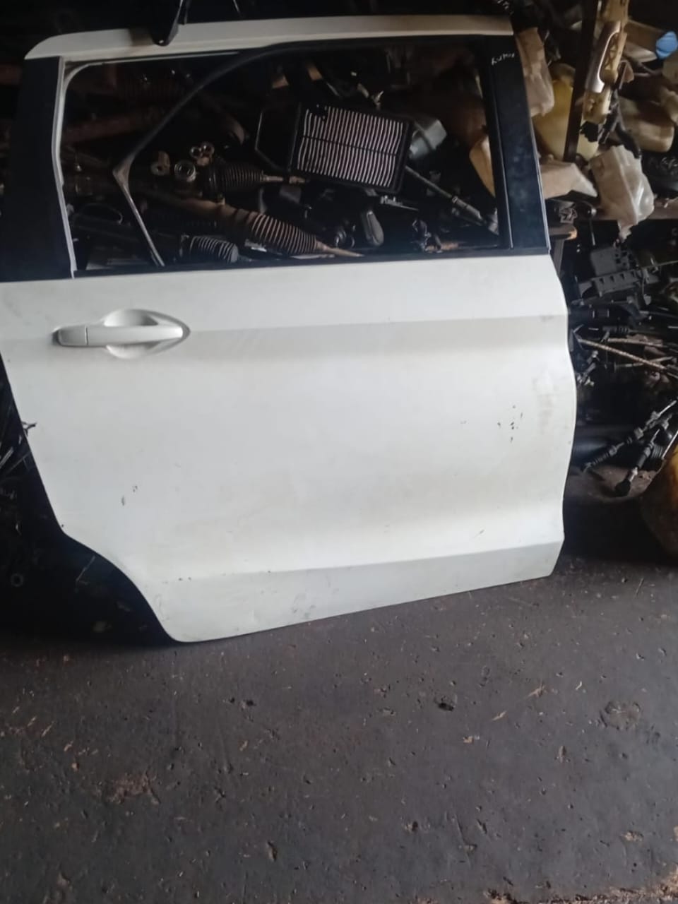 Suzuki Ertiga door's