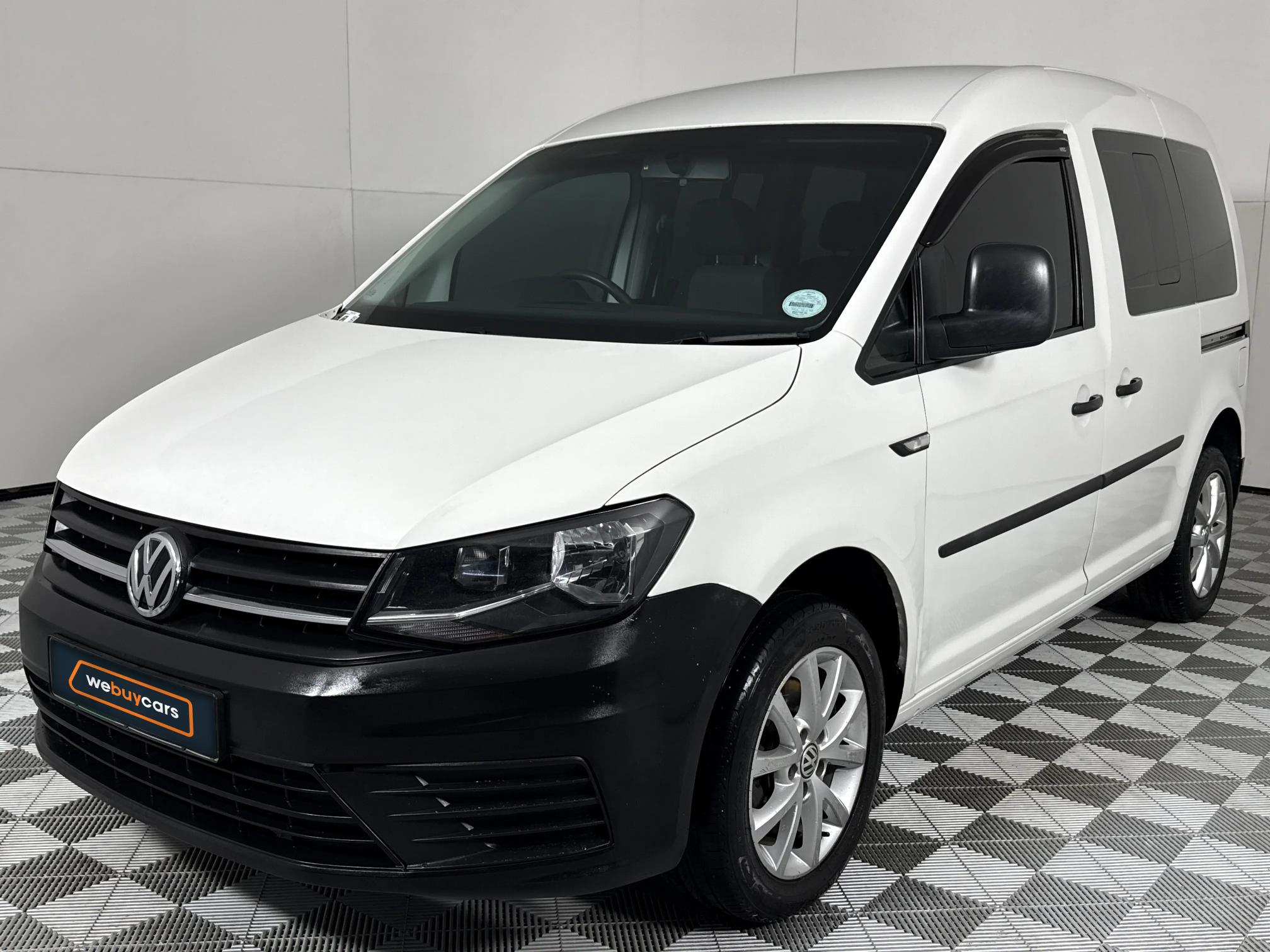 2017 Volkswagen Caddy Maxi 2.0TDI crew bus