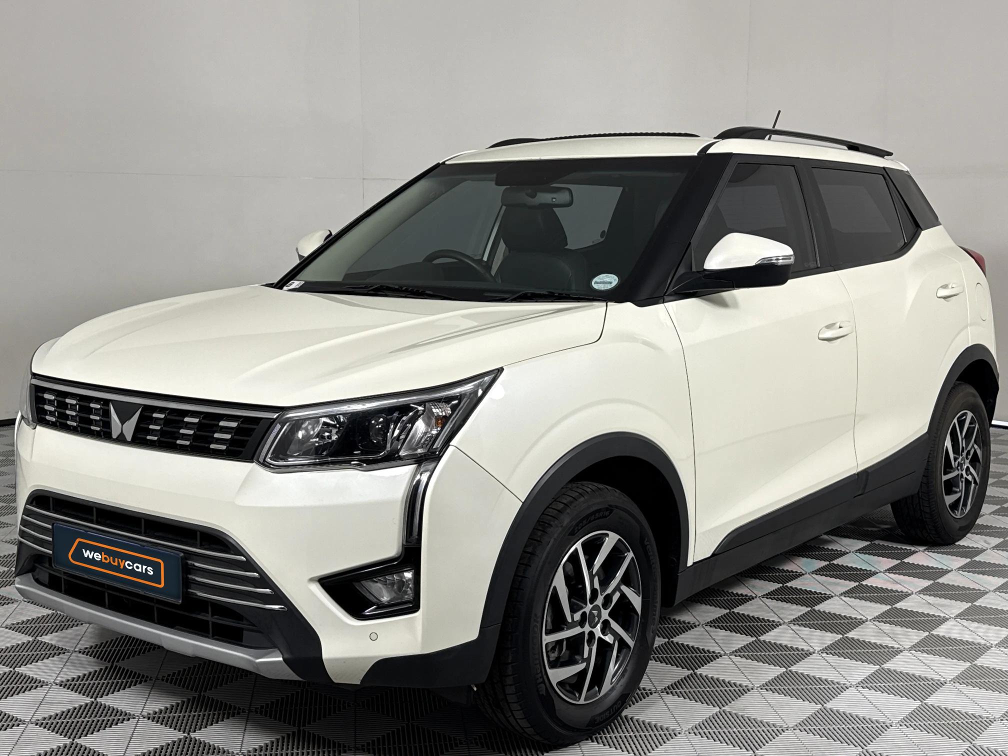 Used 2023 Mahindra XUV300 1.5TD W8