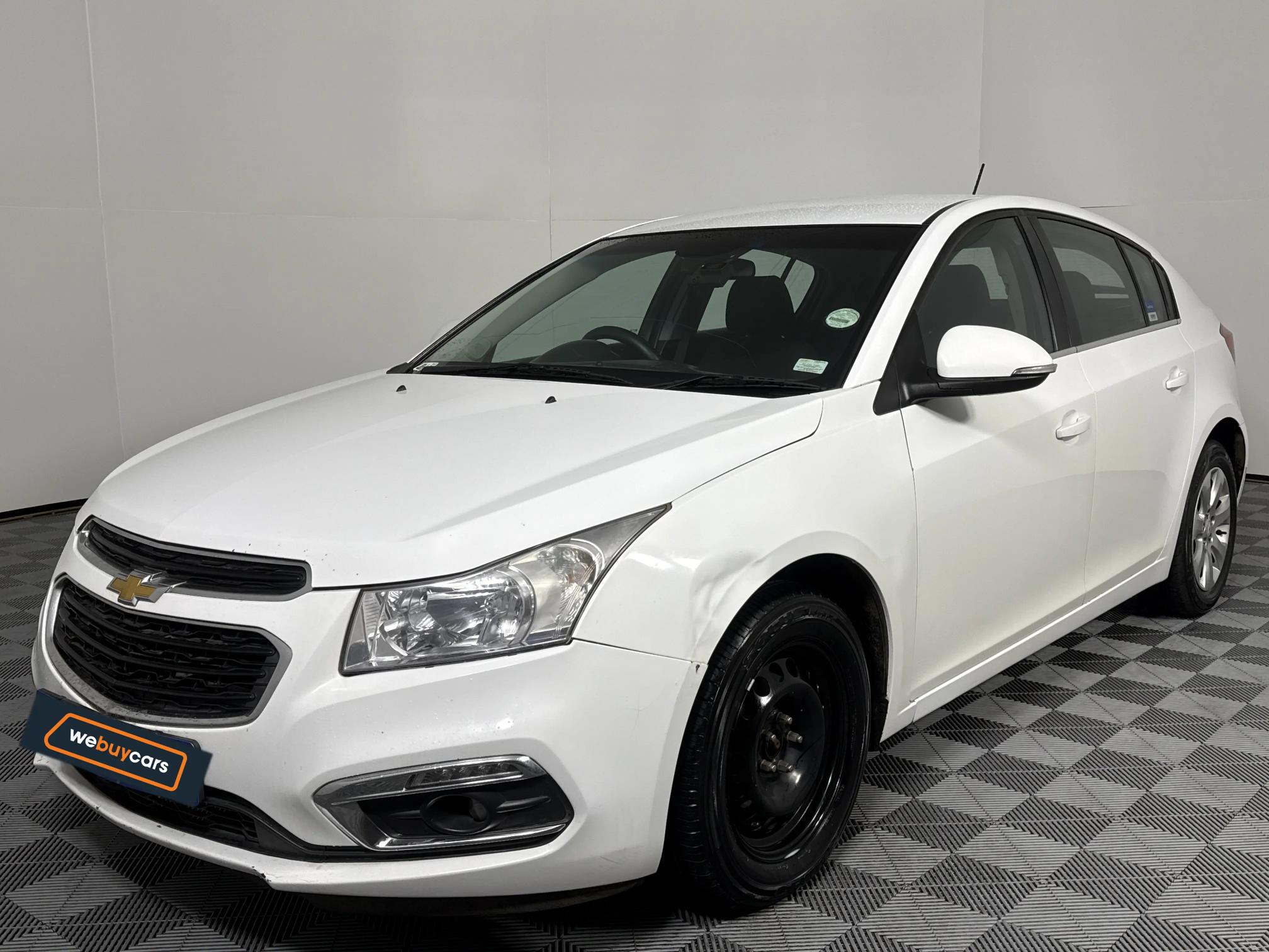 Used 2015 Chevrolet Cruze hatch 1.4T LS
