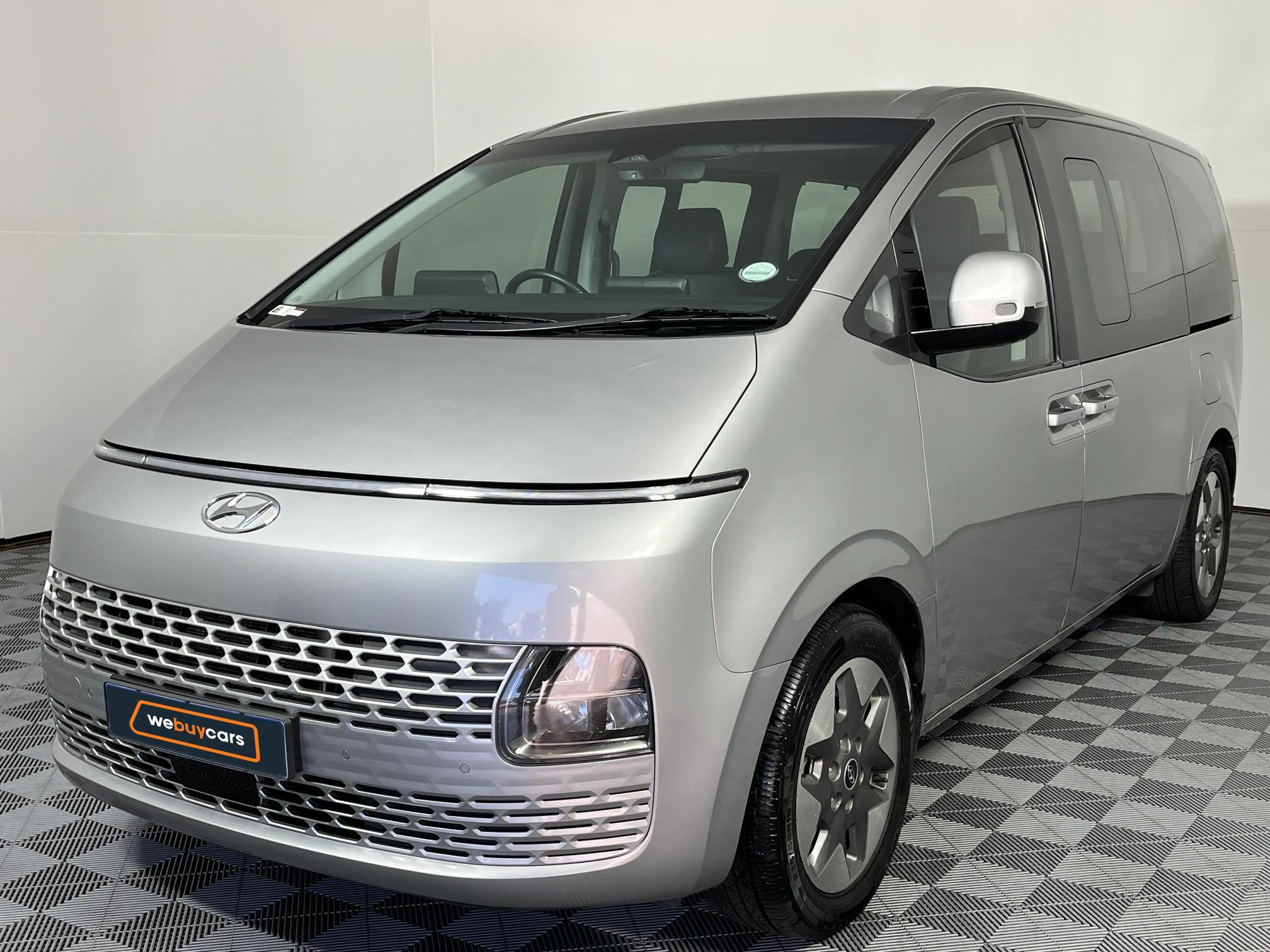 Used 2022 Hyundai Staria 2.2D Elite