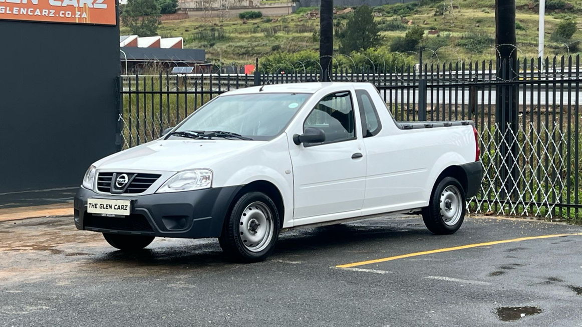 Used 2017 Nissan NP200 1.6i