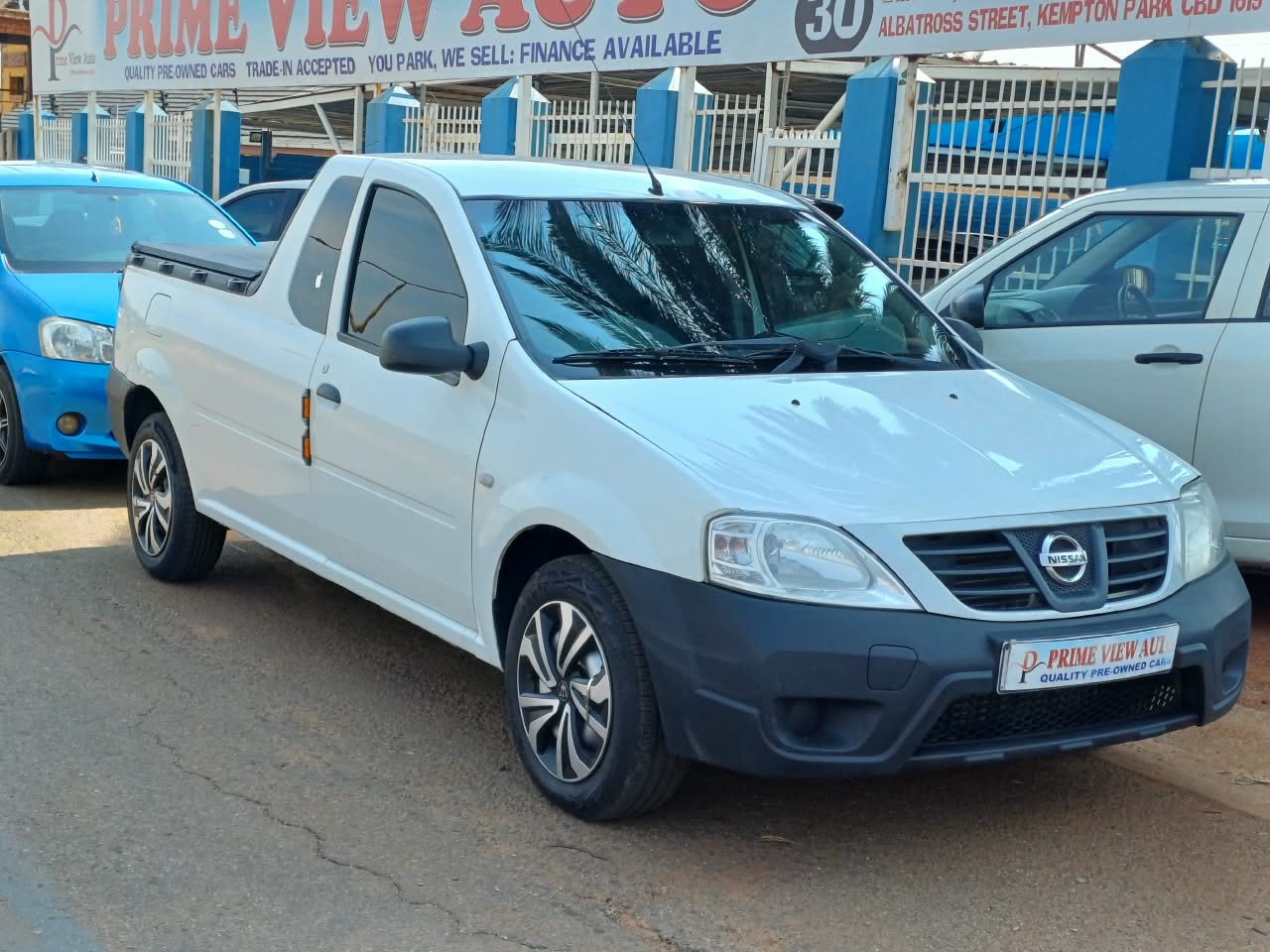 Used 2022 Nissan NP200 1.6i Stealth