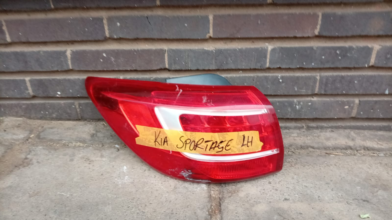 Kia Sportage taillight 2010–2013