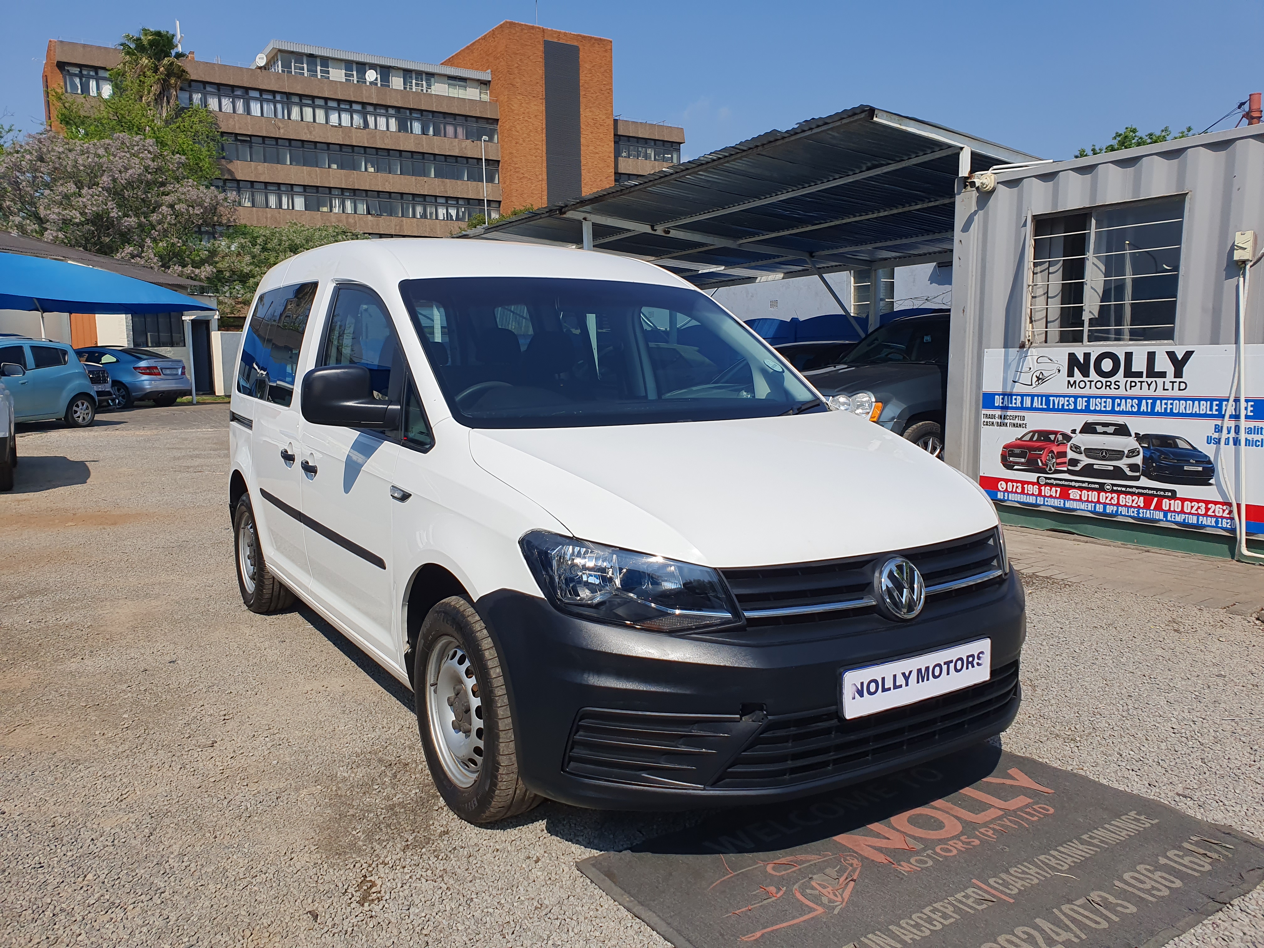 Used 2018 Volkswagen Caddy 1.6 crew bus