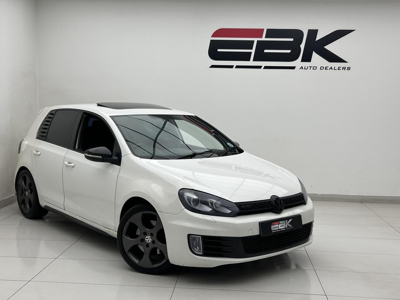 Used 2011 Volkswagen Golf GTI auto