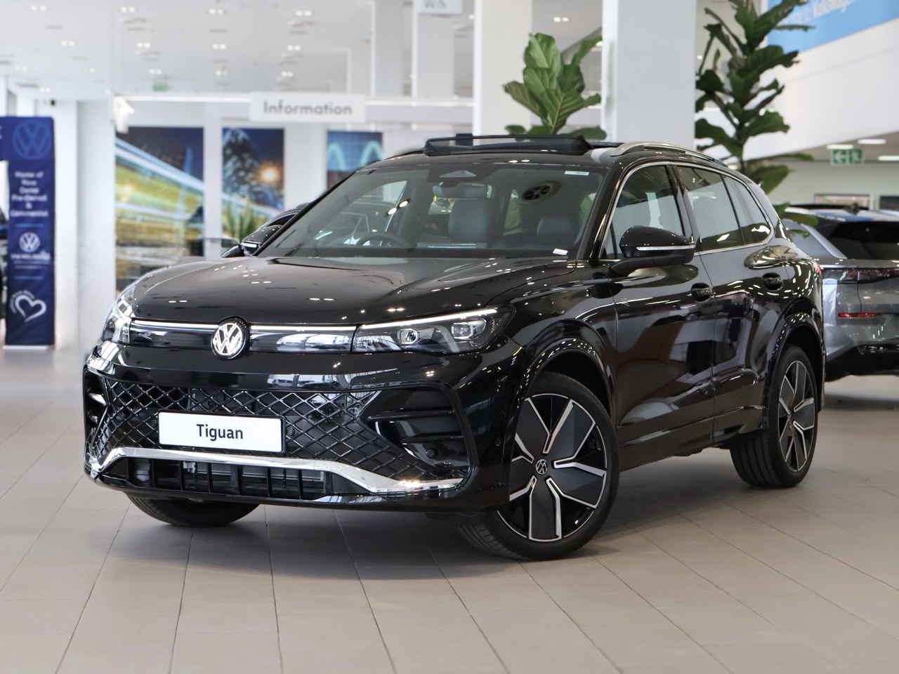 New 2026 Volkswagen Tiguan 1.4TSI R-Line