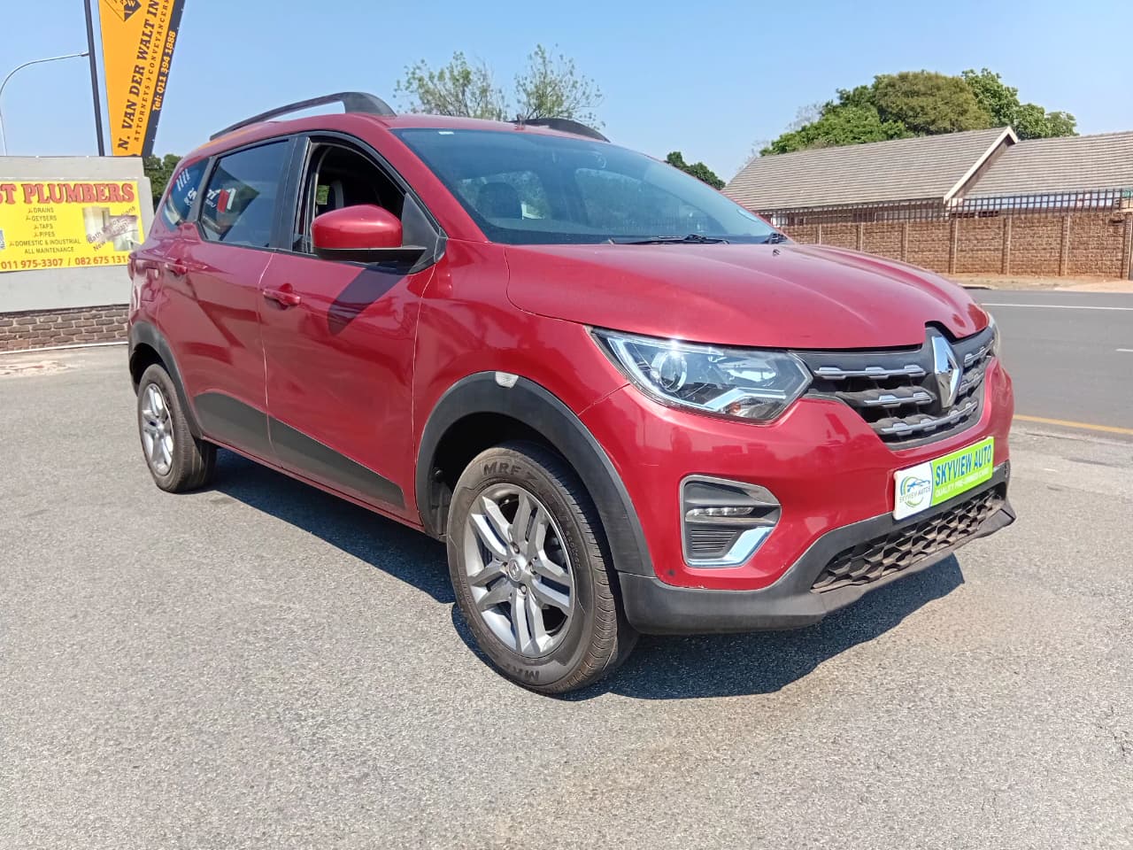Used 2021 Renault Triber 1.0 Intens manual