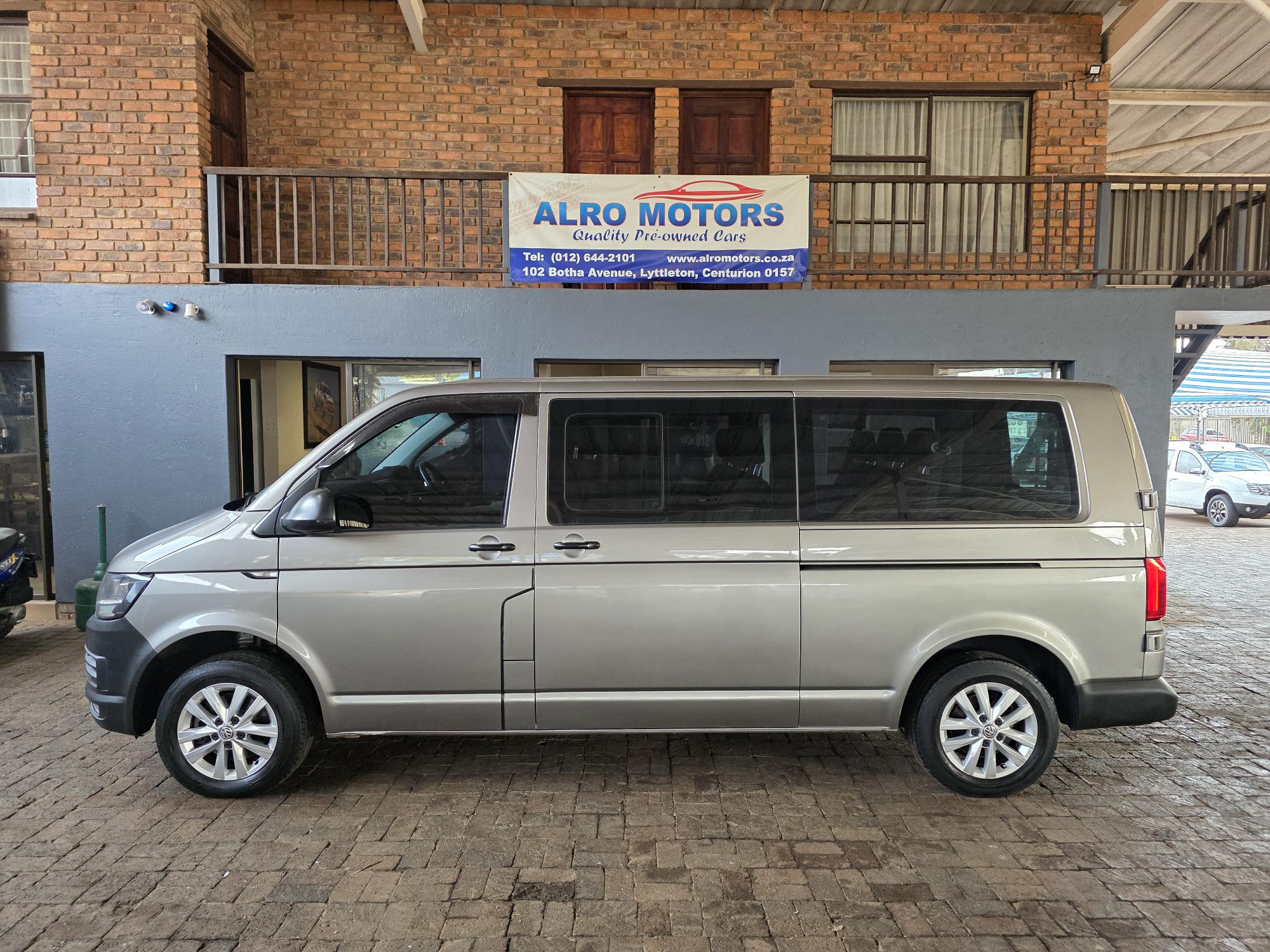 Used 2016 Volkswagen Transporter 2.0TDI crew bus LWB auto