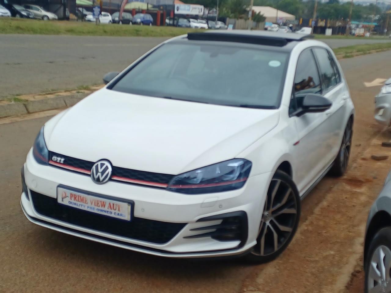 Used 2015 Volkswagen Golf GTI auto