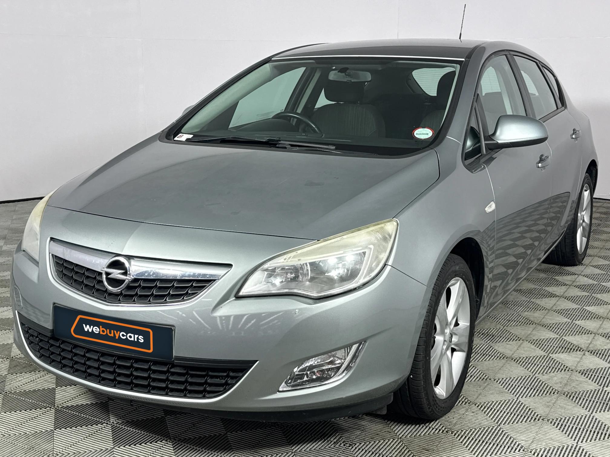 Used 2011 Opel Astra hatch 1.4 Turbo Enjoy