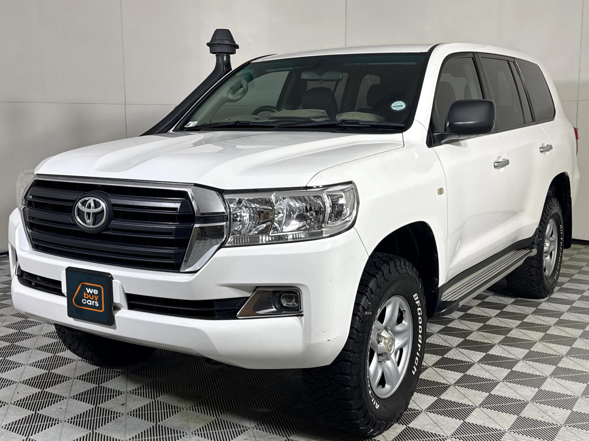 Used 2015 Toyota Land Cruiser 200 4.5D-4D V8 GX