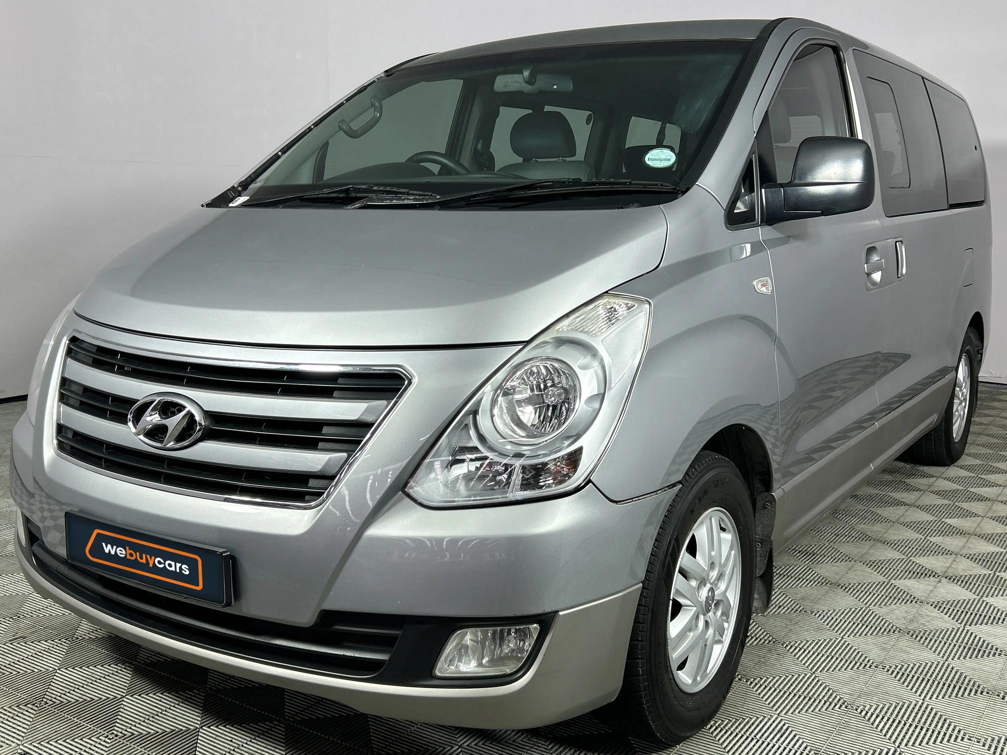 Used 2017 Hyundai H-1 2.5VGTi bus Elite 9-seater