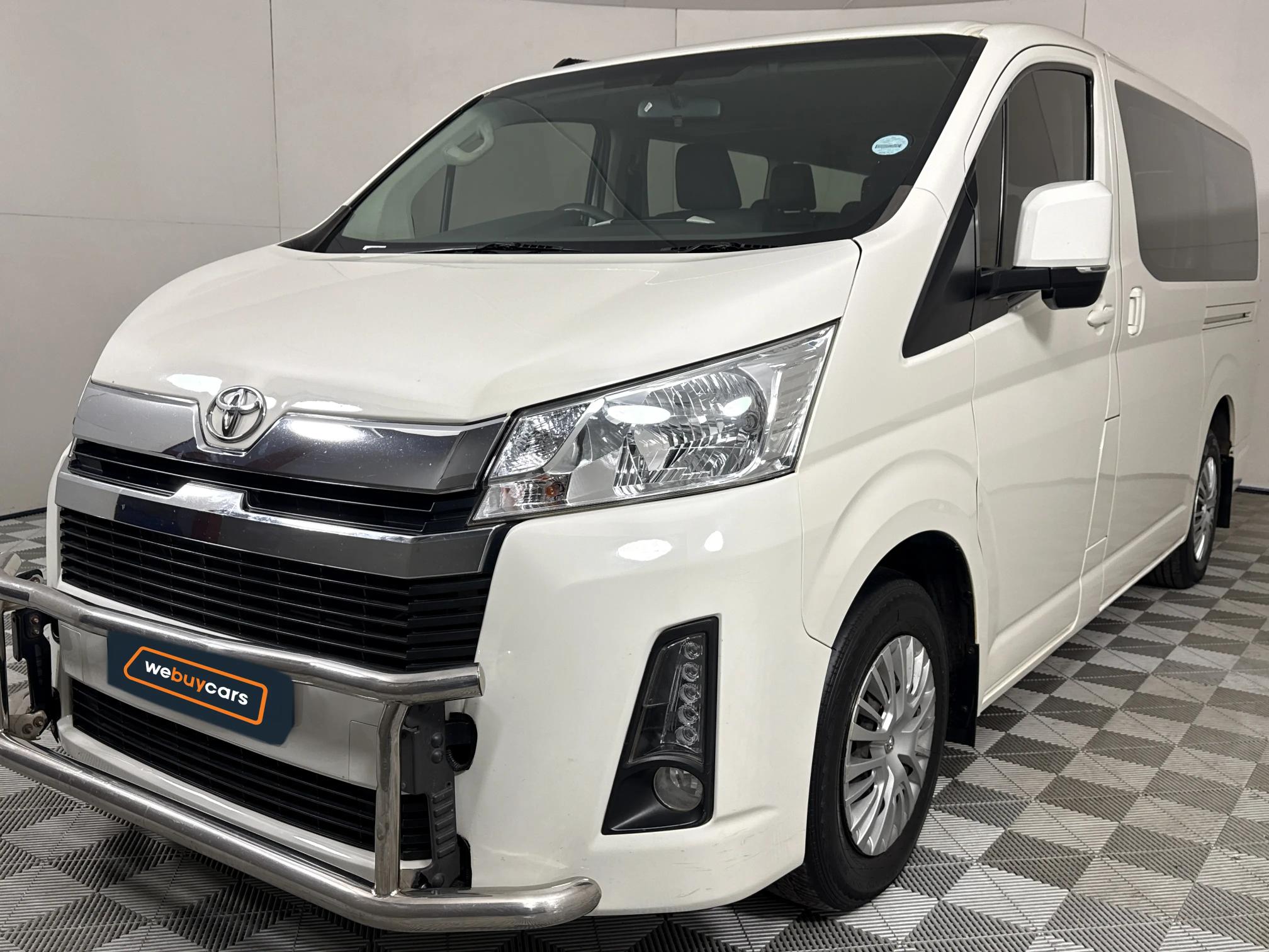 Used 2019 Toyota Quantum 2.8 LWB bus 11-seater GL