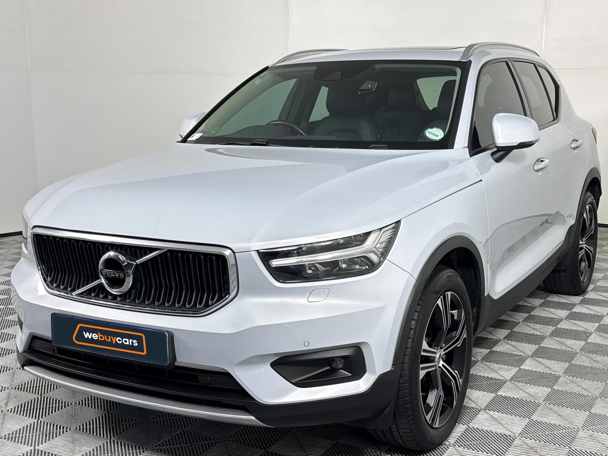 Used 2019 Volvo XC40 D4 AWD Momentum