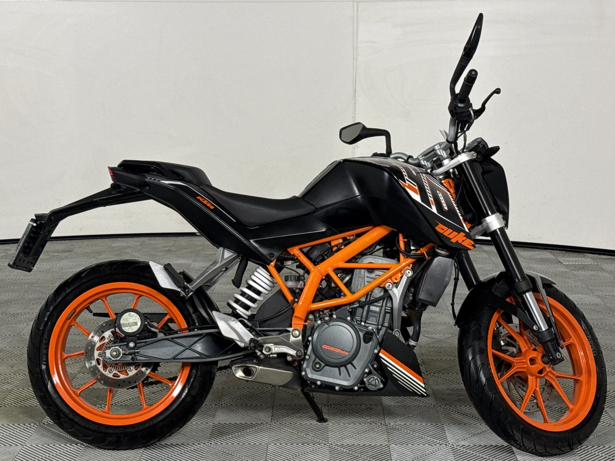 Used 2016 KTM Duke 390 Duke