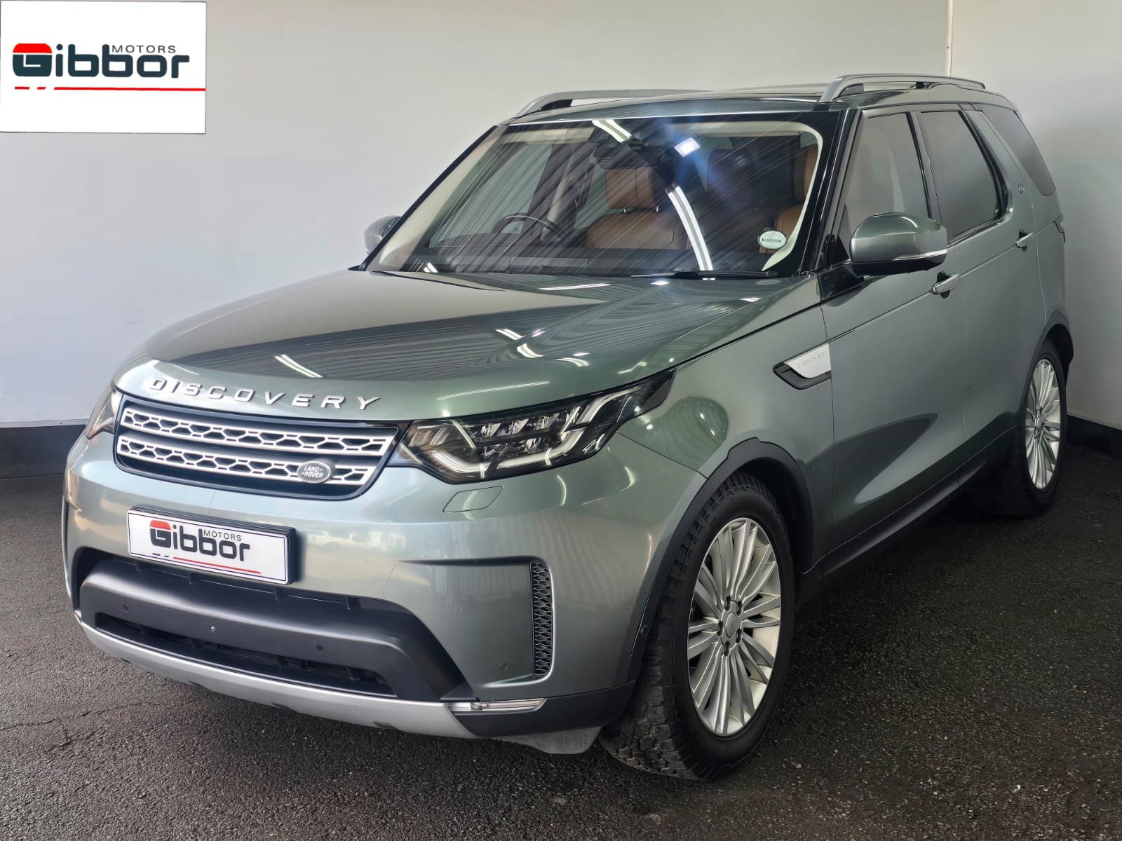 Used 2017 Land Rover Discovery HSE Luxury Td6