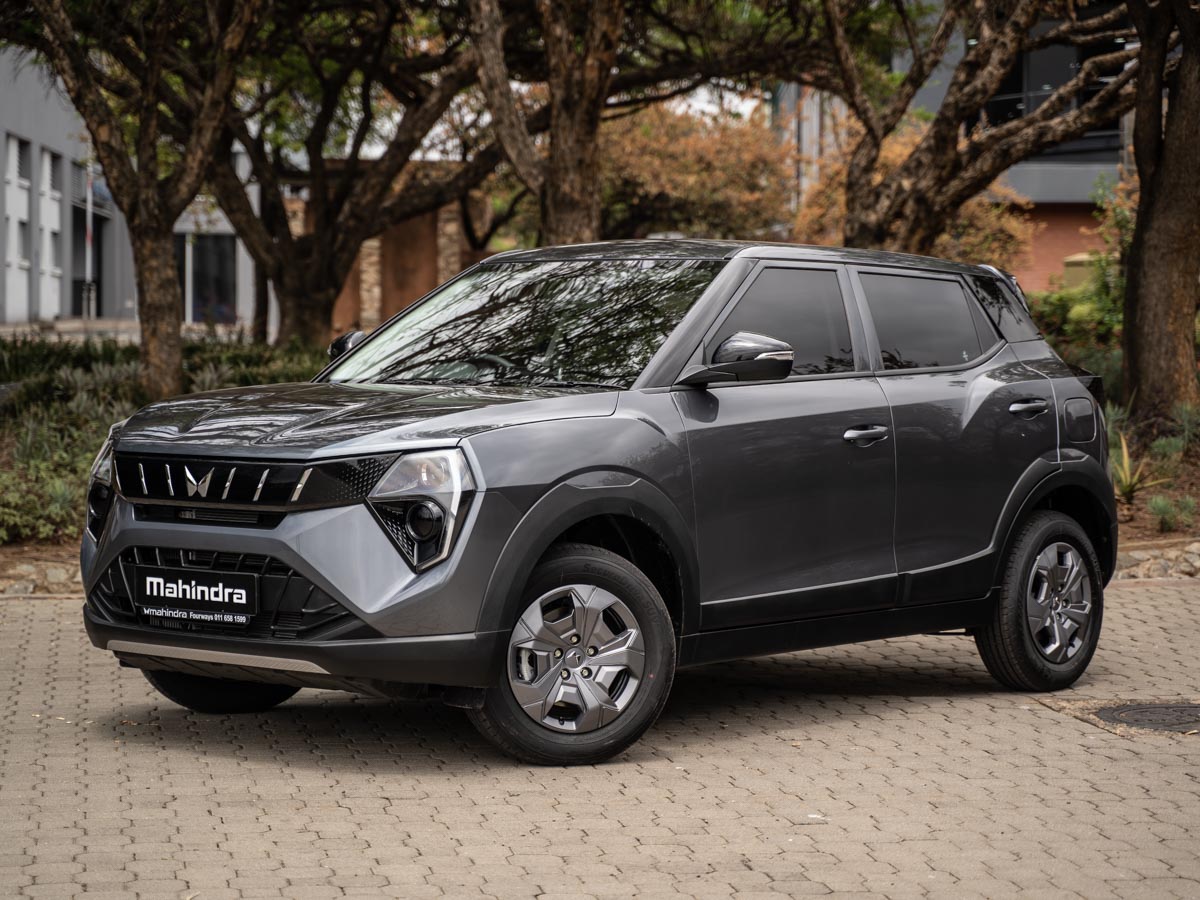 New 2026 Mahindra XUV 3XO 1.2T MX2 manual
