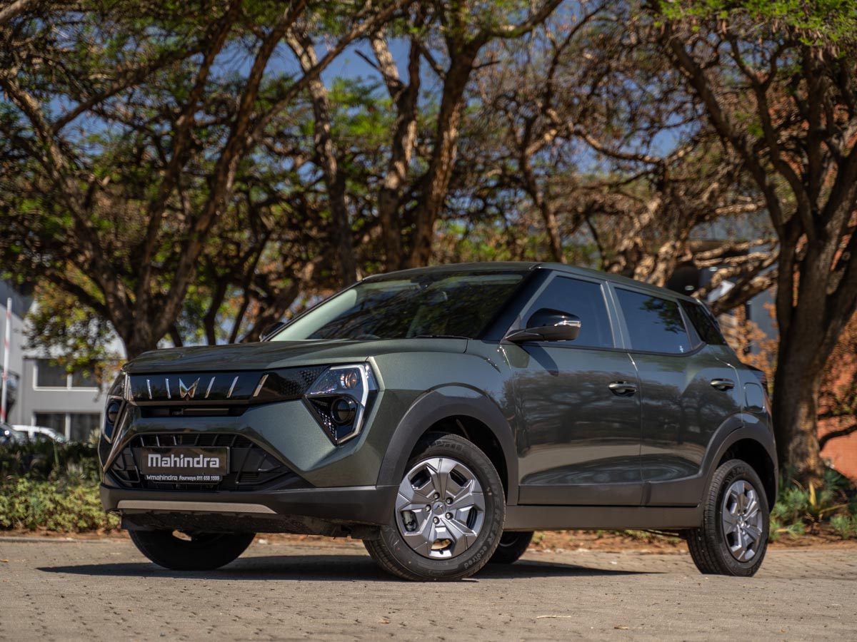 New 2026 Mahindra XUV 3XO 1.2T MX2 manual