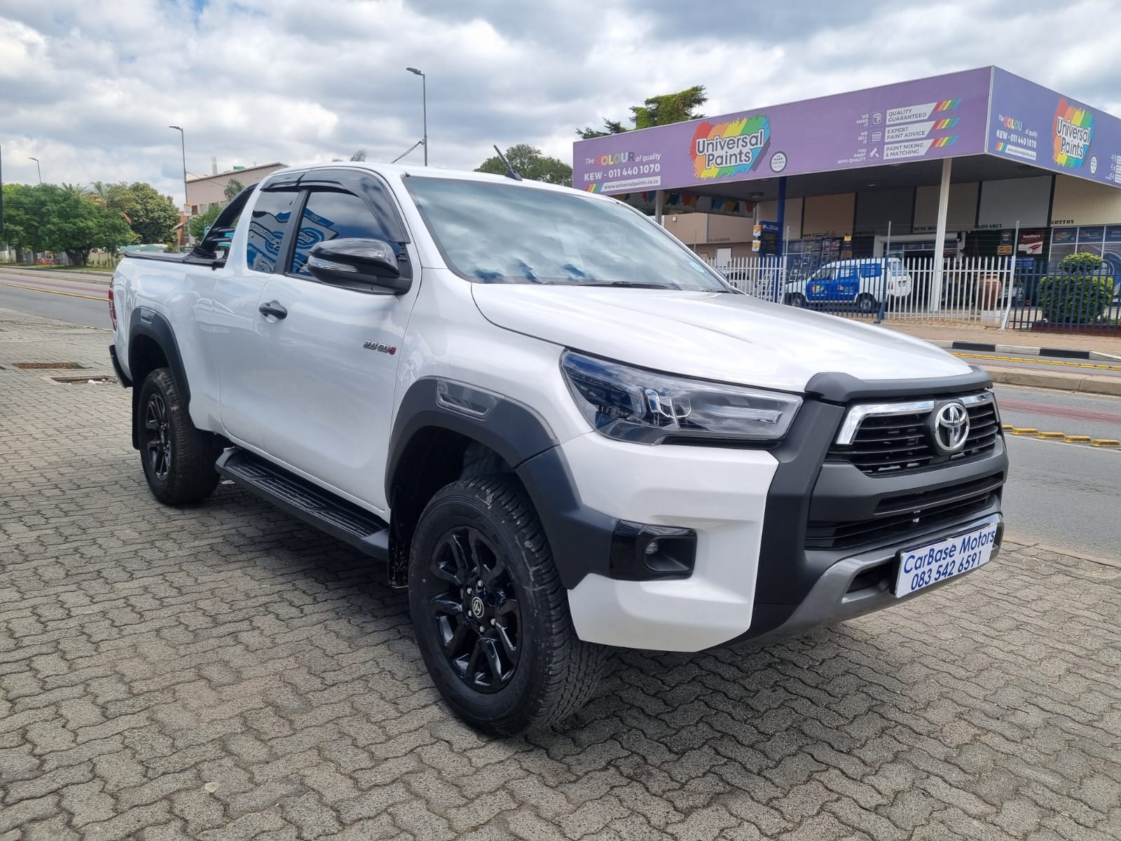 Used 2023 Toyota Hilux 2.8GD-6 Xtra cab Legend auto