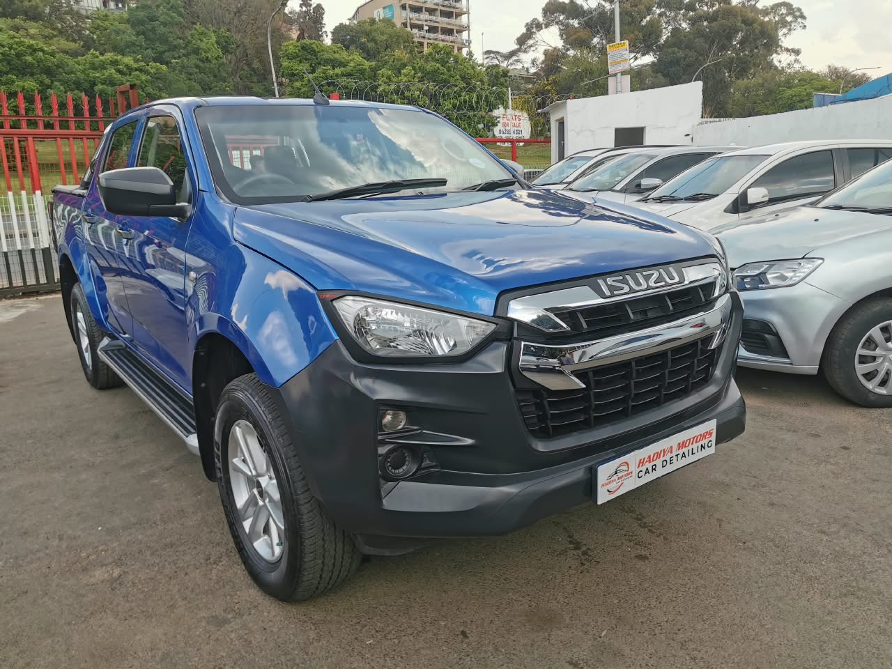 Used 2023 Isuzu D-Max 1.9TD double cab L manual