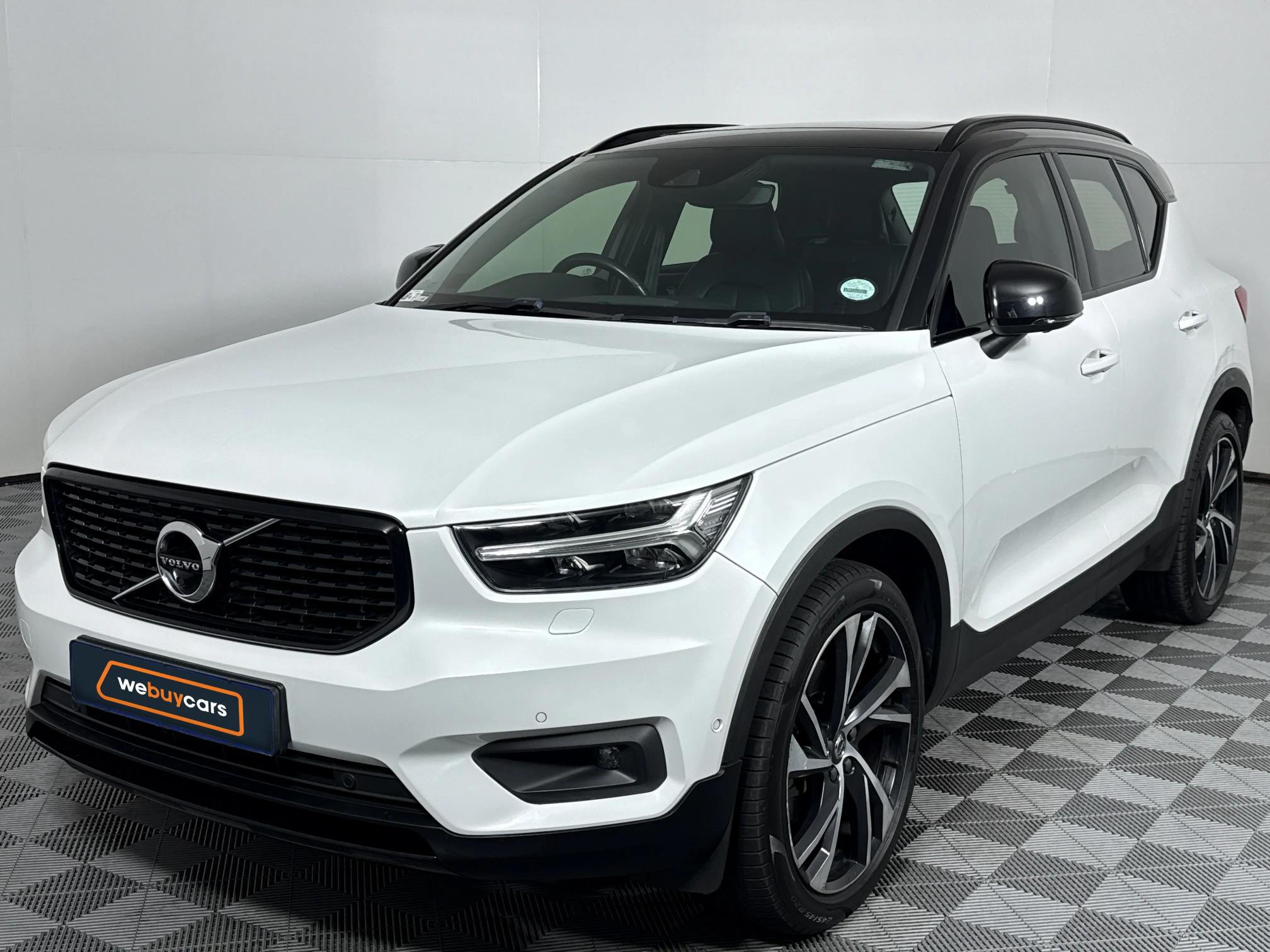 Used 2018 Volvo XC40 D4 AWD Momentum