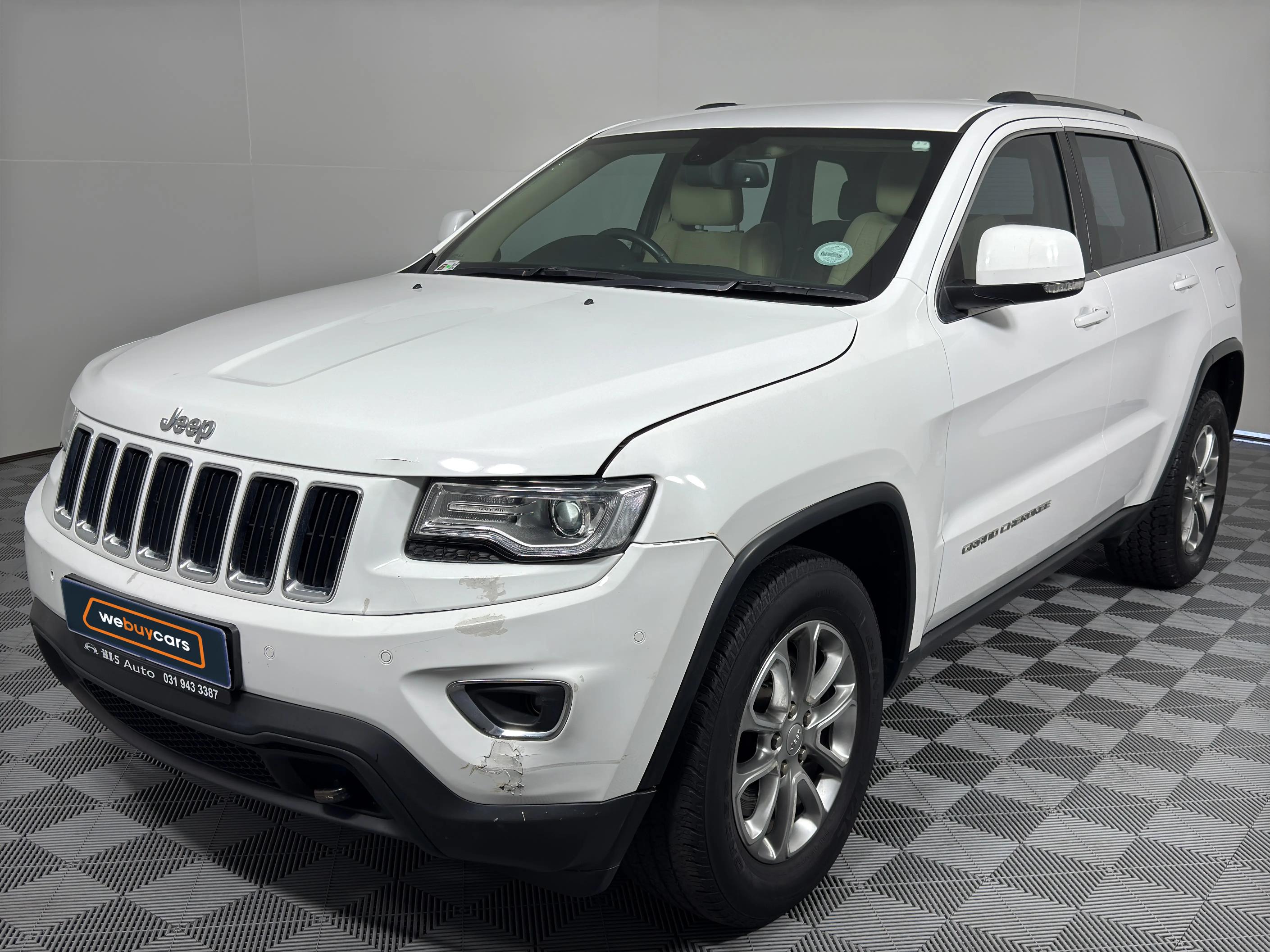 Used 2017 Jeep Grand Cherokee 3.6L Laredo