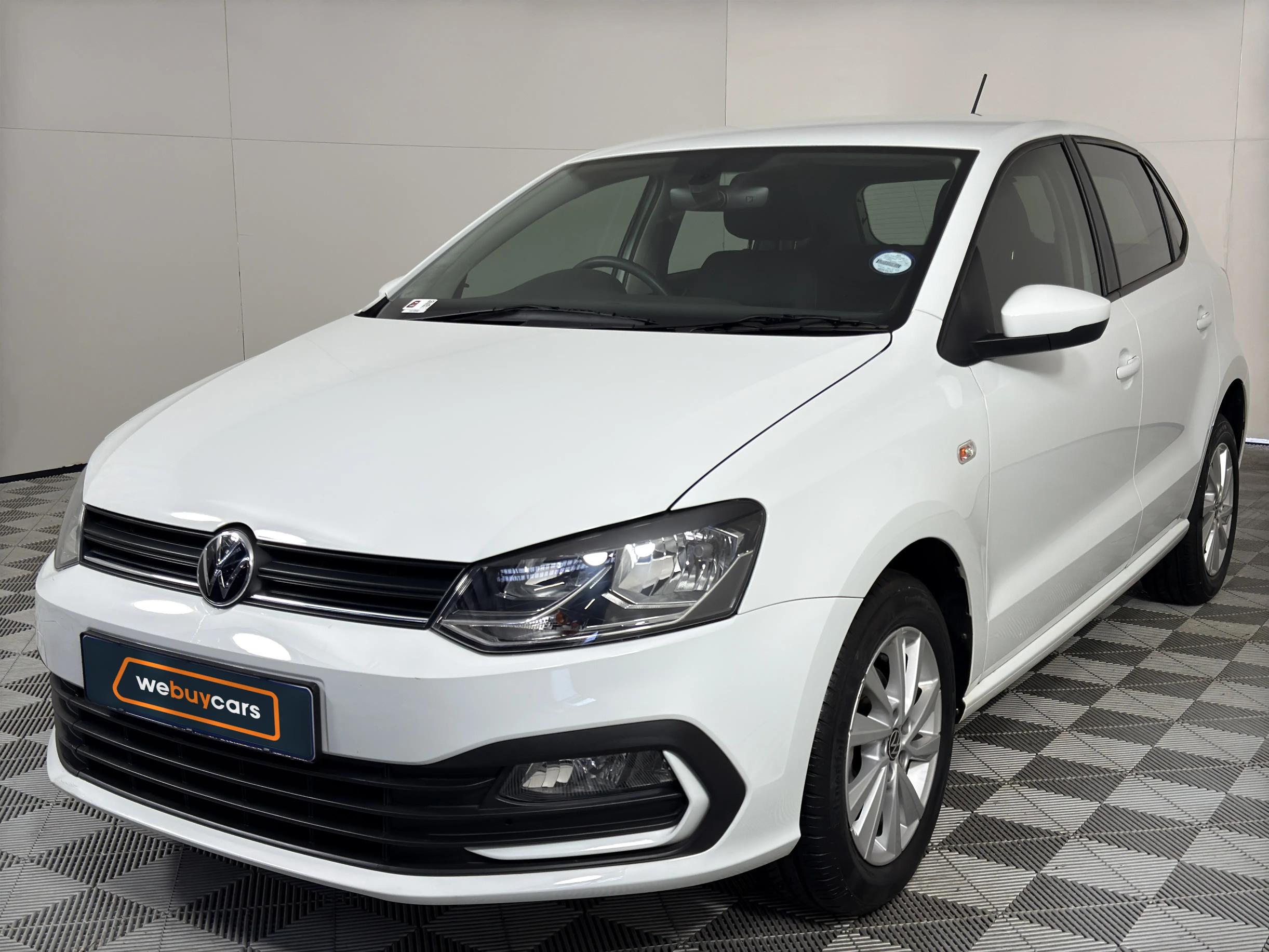 Used 2025 Volkswagen Polo sedan 1.6 Life auto