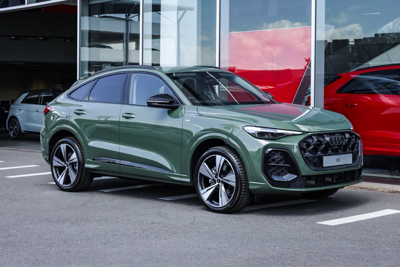 New 2026 Audi Q5 Sportback TDI quattro S line Black