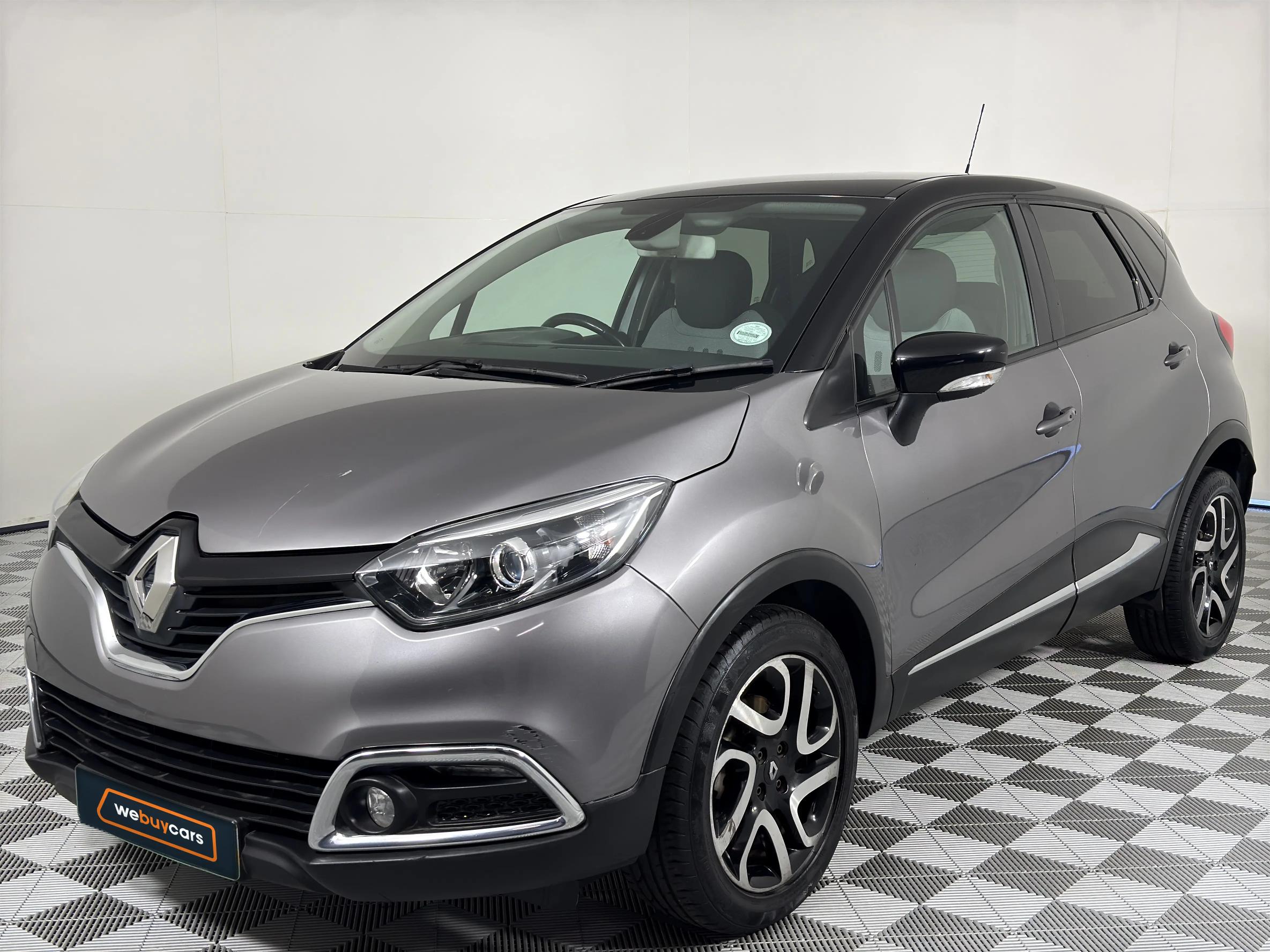 Used 2017 Renault Captur 88kW turbo Dynamique auto