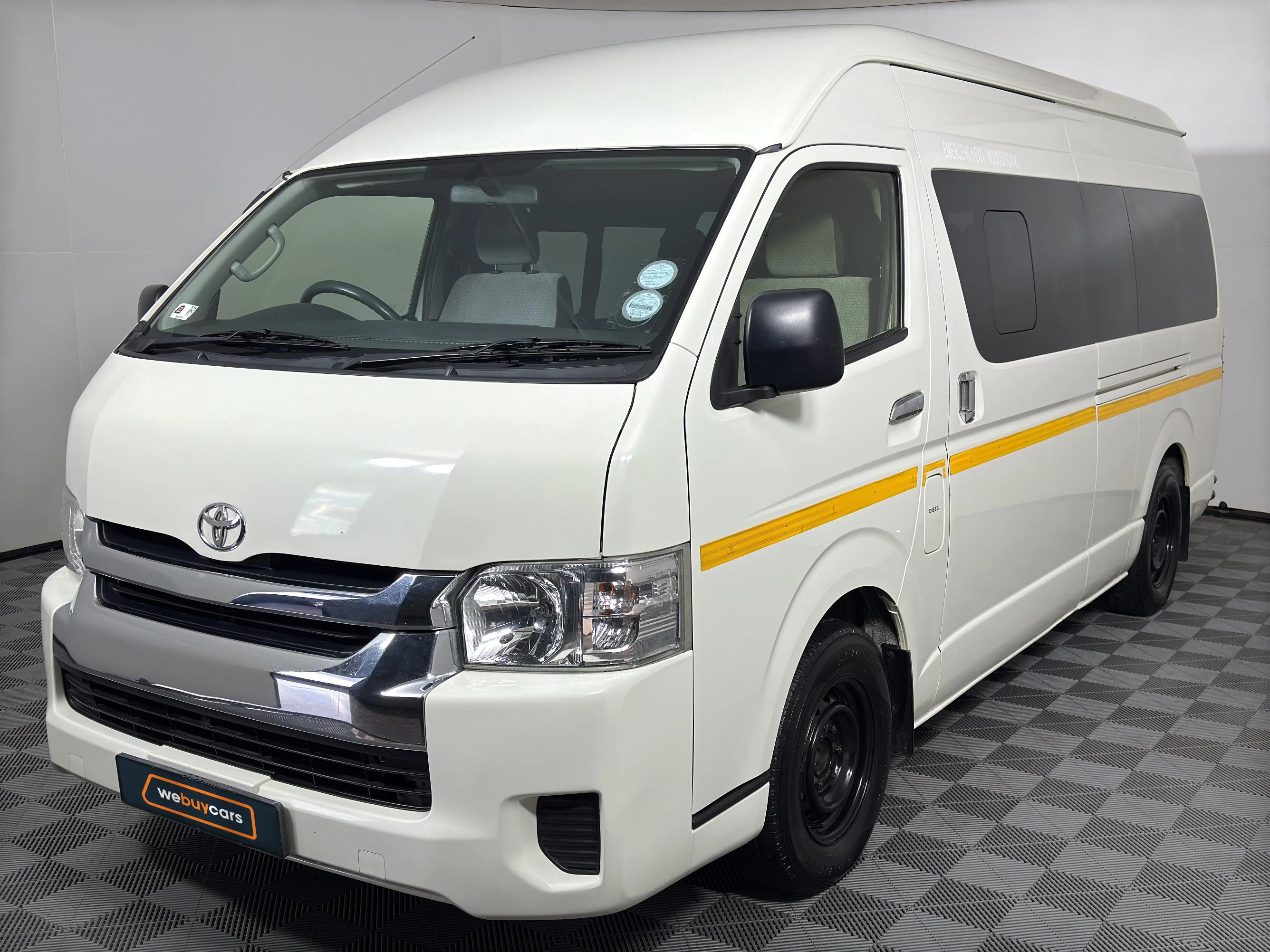 Used 2023 Toyota Quantum 2.5D-4D GL 14-seater bus