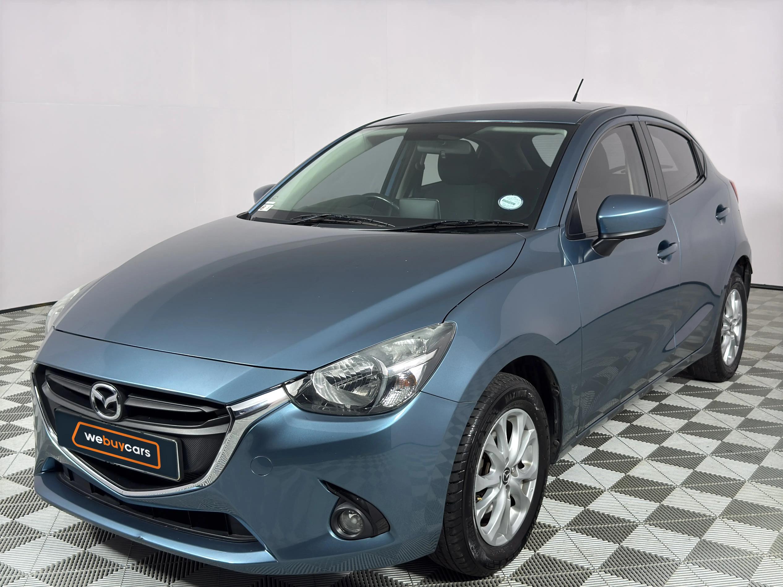 Used 2015 Mazda Mazda2 1.5 Dynamic manual