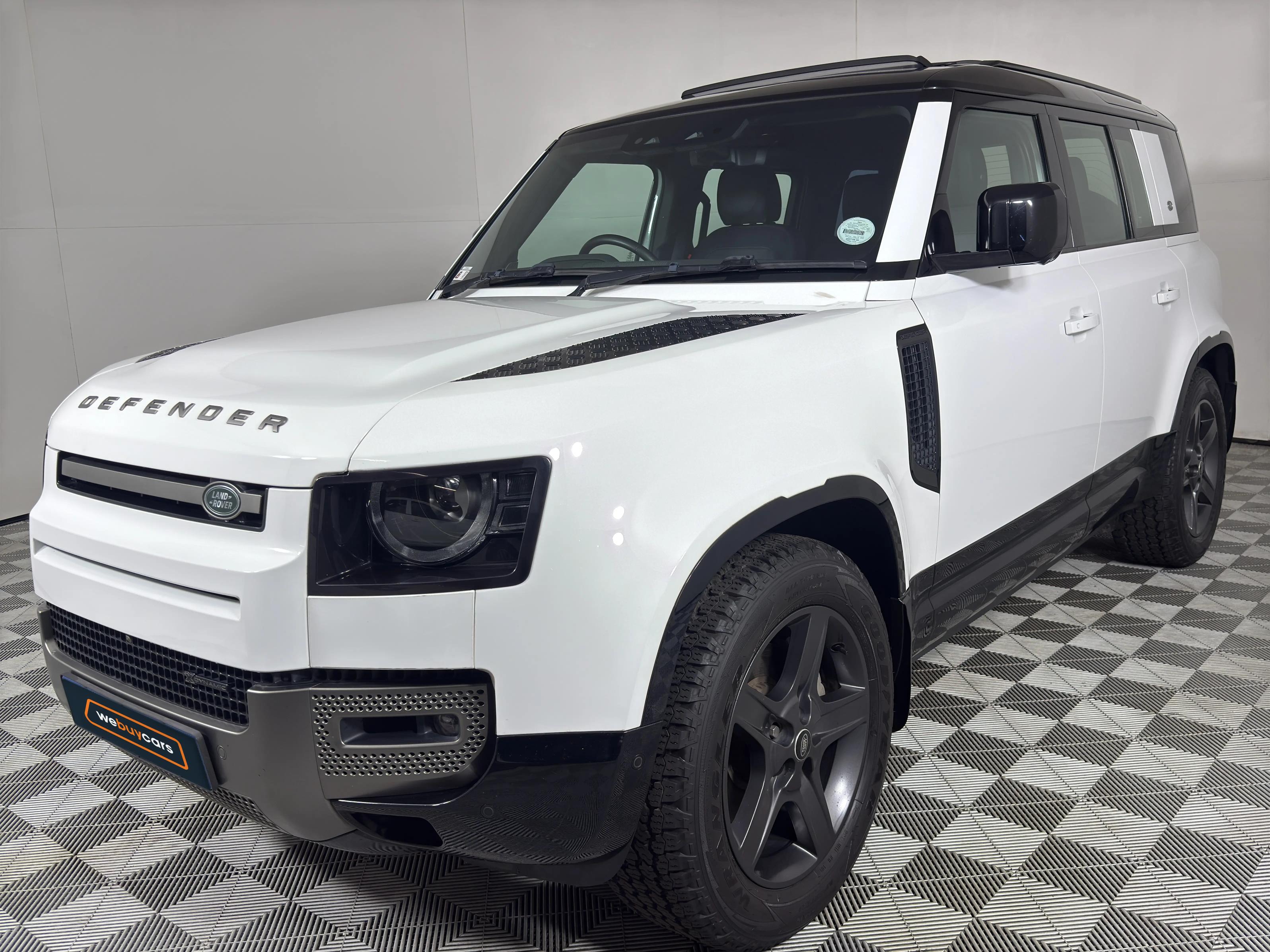 Used 2023 Land Rover Defender 110 D300 X-Dynamic HSE