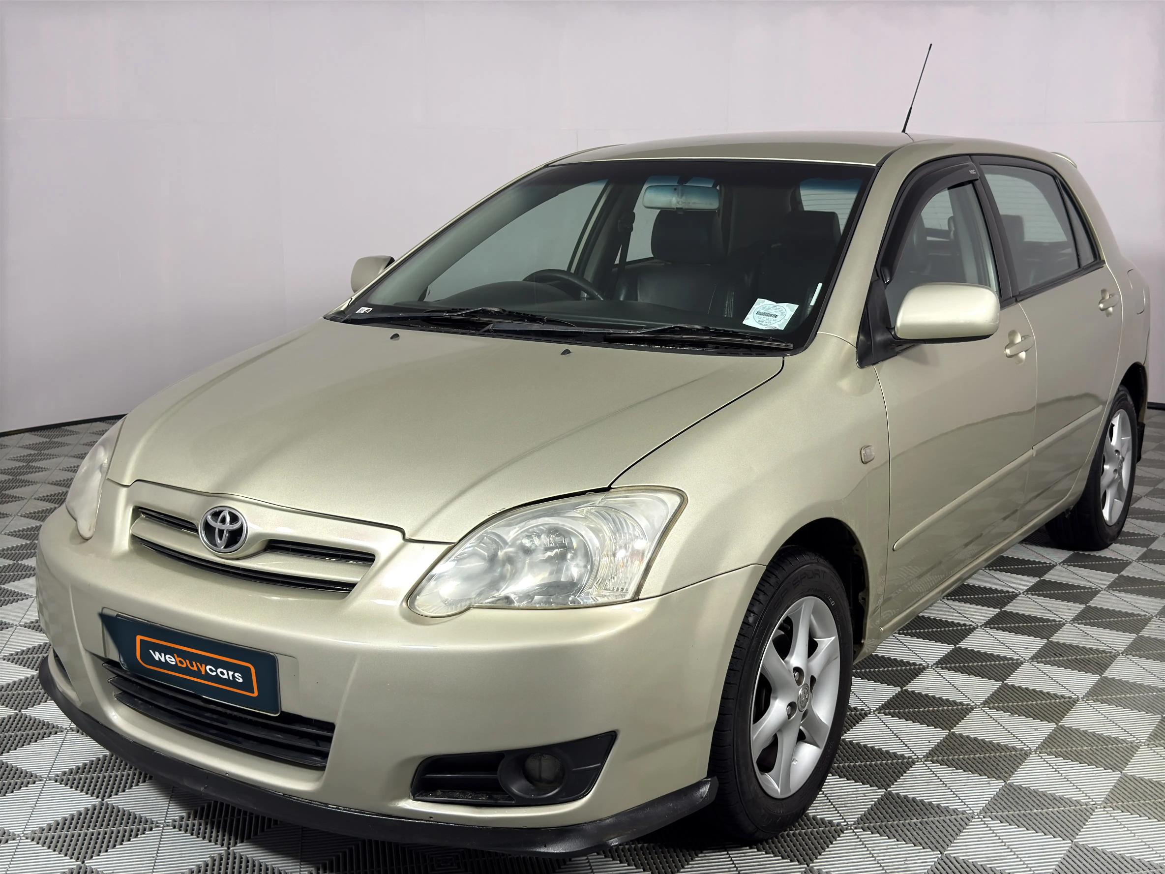 Used 2004 Toyota RunX 180 RX