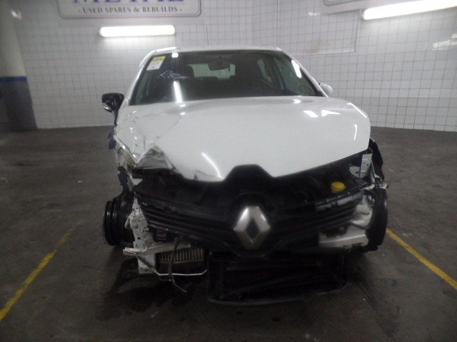 Used 2019 RENAULT CLIO IV 900T AUTHENTIQUE 5DR (66KW)
