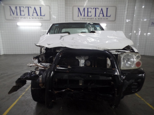 Used 2014 NISSAN HARDBODY NP300 2.5 TDi HI-RIDER P/U D/C