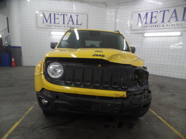 Used 2015 JEEP RENEGADE 2.4 TRAILHAWK A/T